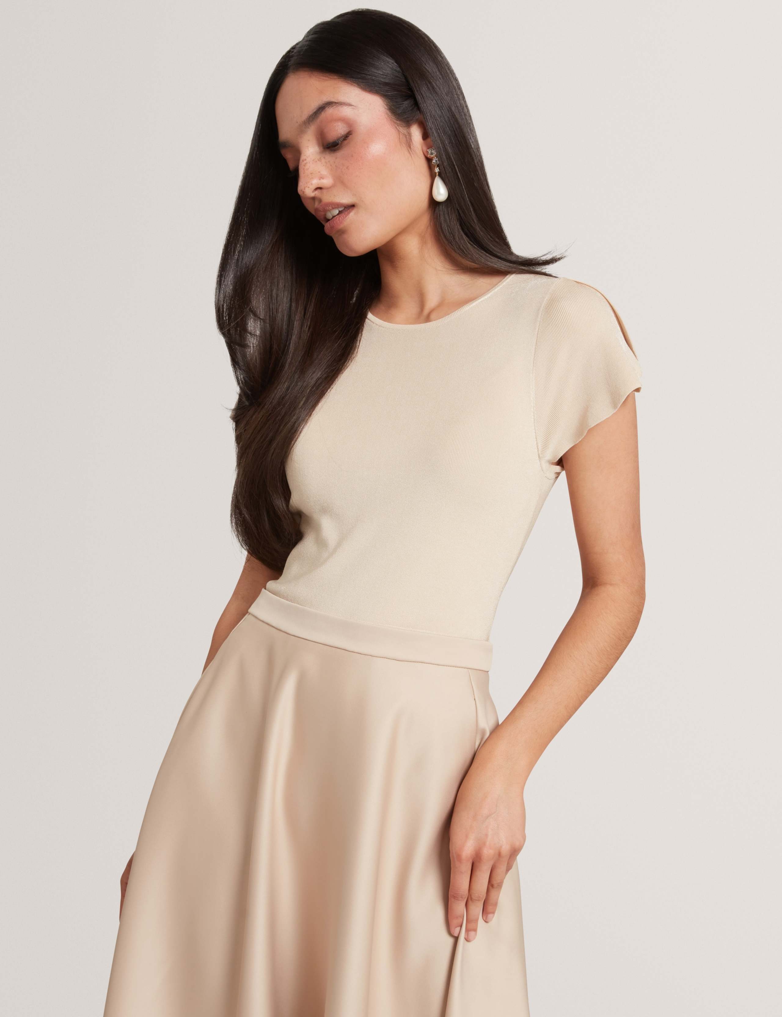 Crew Neck Tulip Sleeve Midi Skater Dress 3 of 6