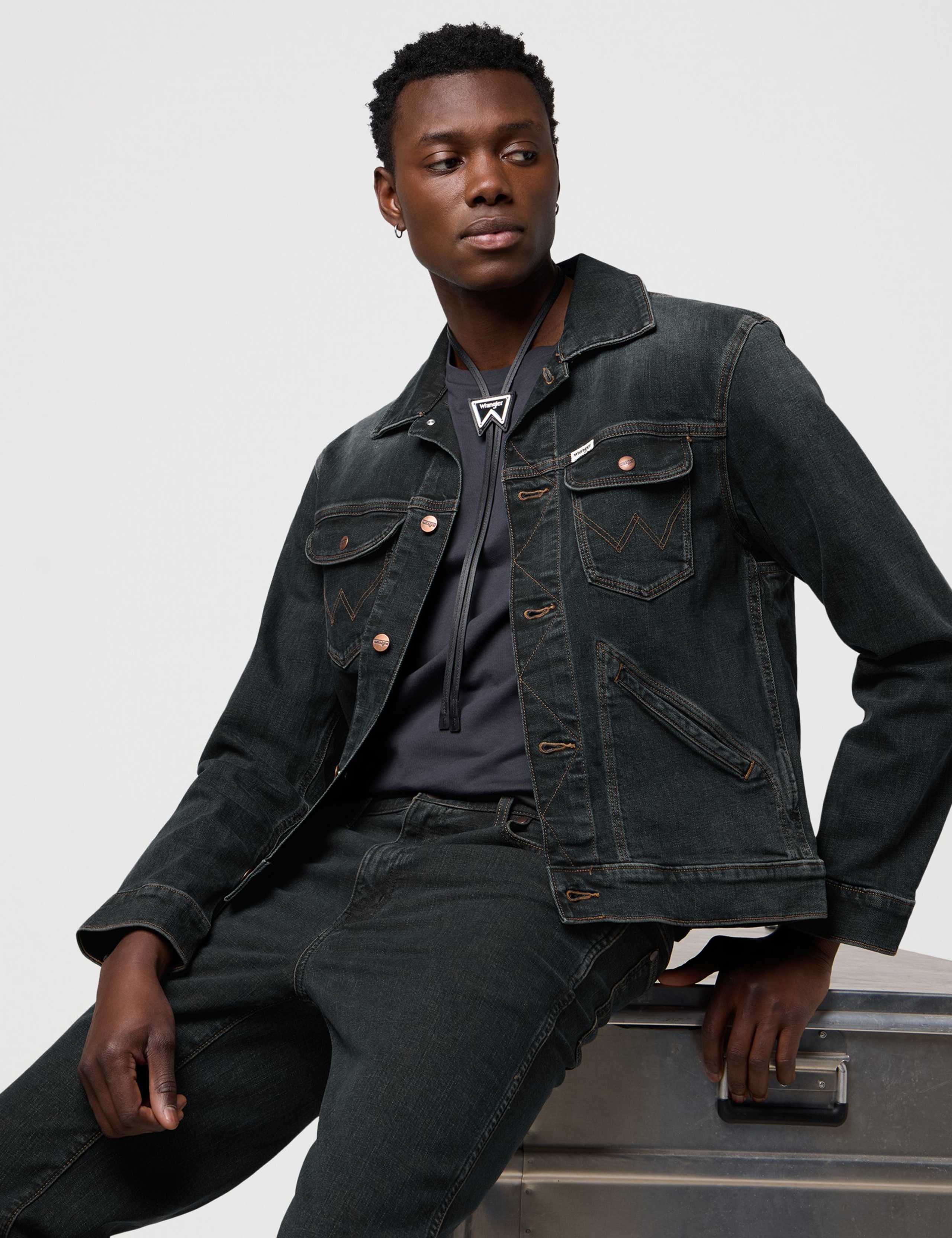 124MJ Denim Jacket 6 of 7