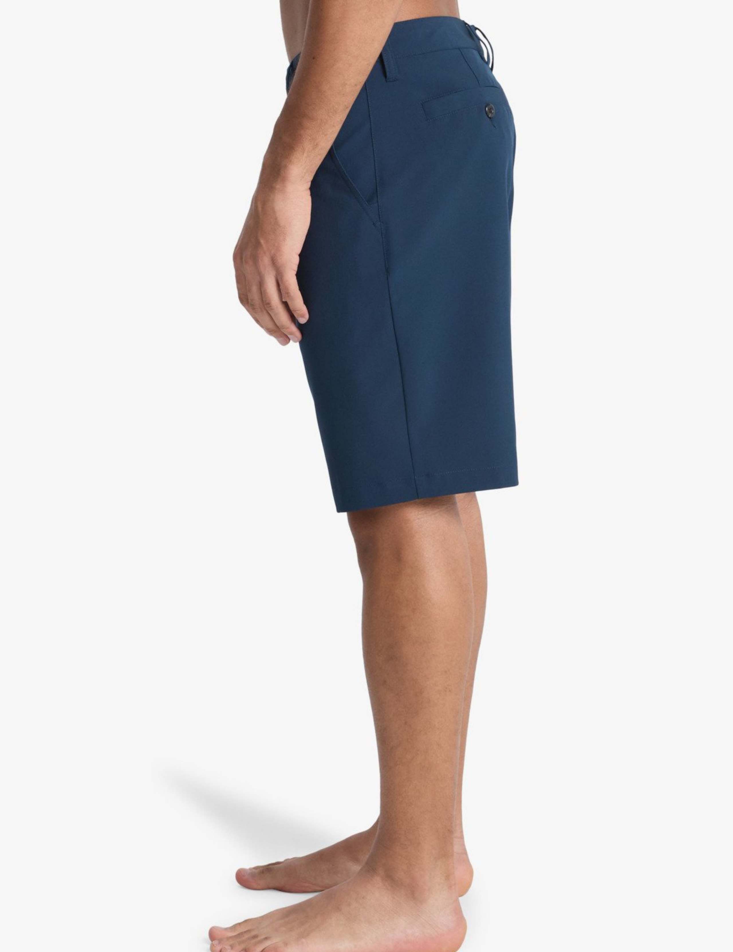 Hybrid Chino Shorts 4 of 5