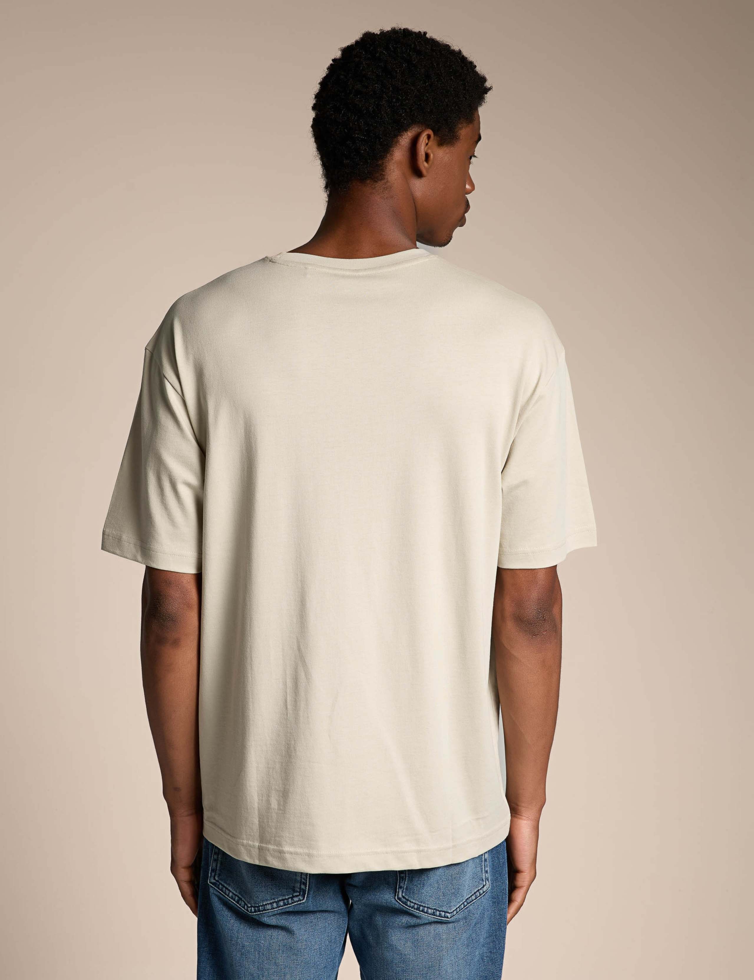 Cotton Blend Graphic T-Shirt 3 of 4
