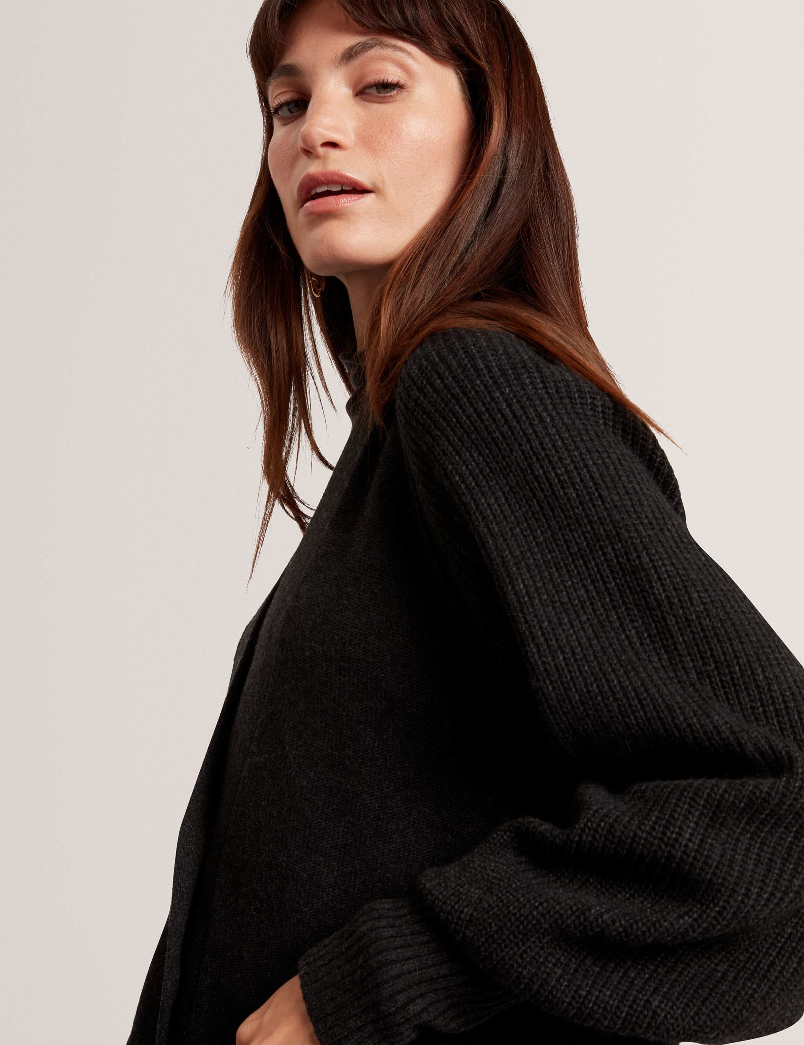 V-Neck Cardigan with Merino Wool 3 of 4
