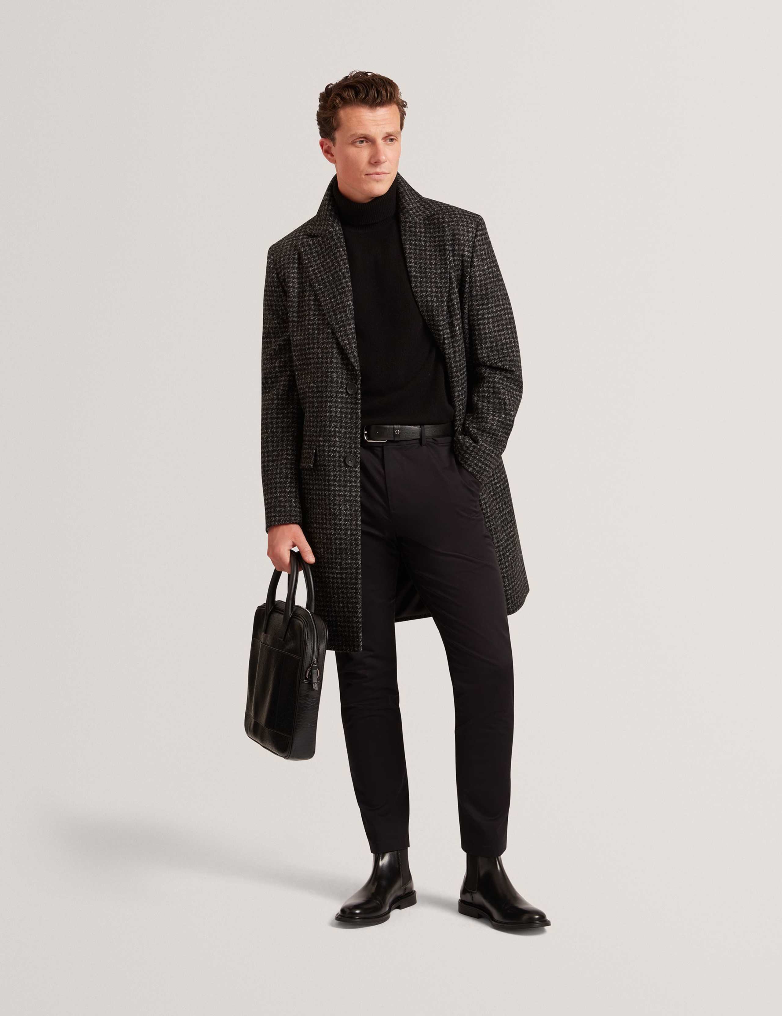 Relaxed Houndstooth Knitted Coat with Wool 2 of 4