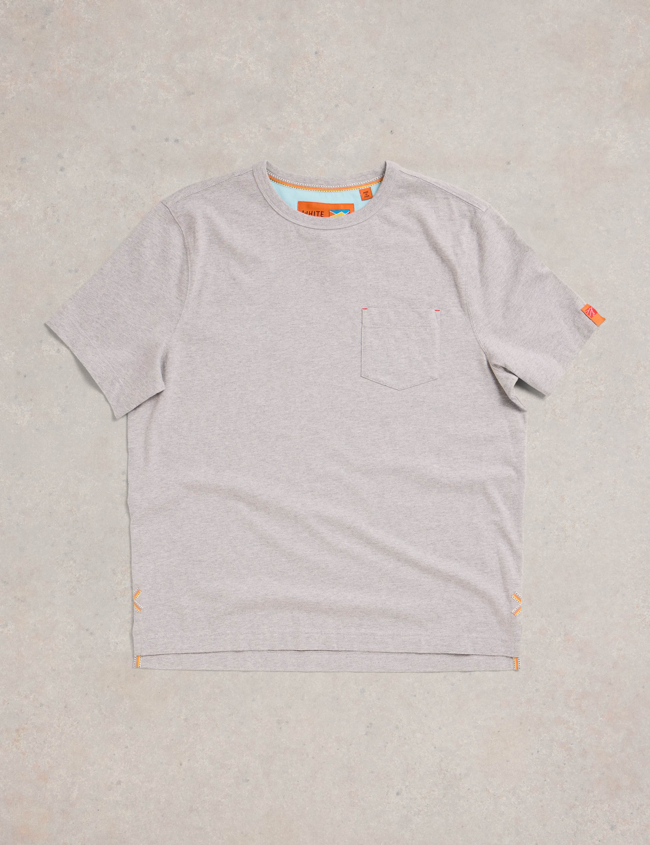 Pure Cotton Graphic T-Shirt 2 of 7