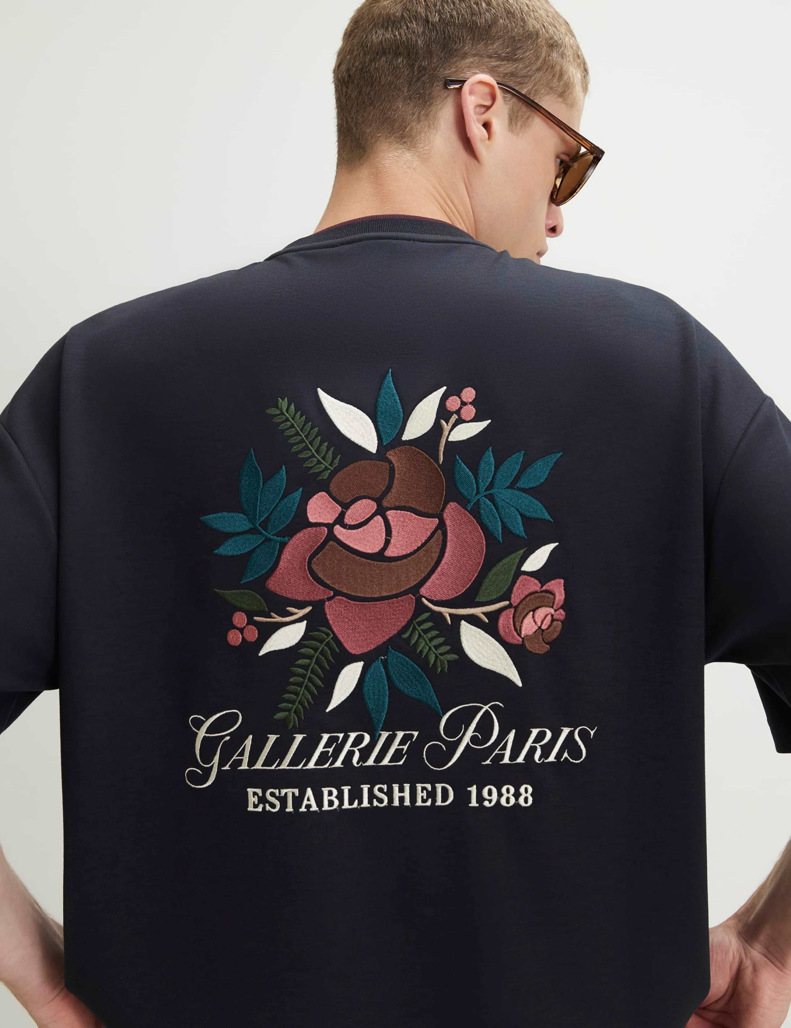 Oversized Crew Neck T-Shirt 3 of 6