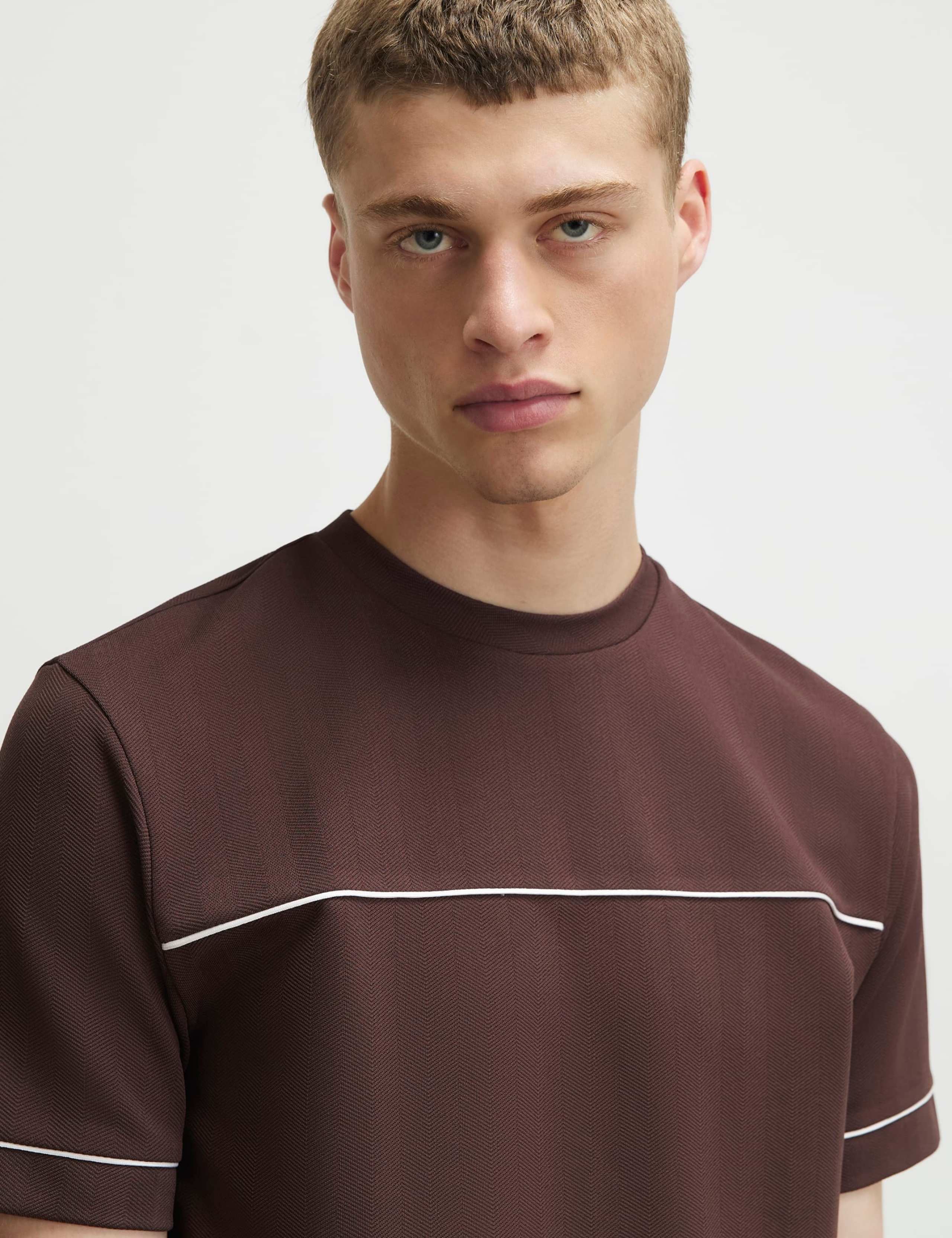 Slim Fit Textured T-Shirt 4 of 6