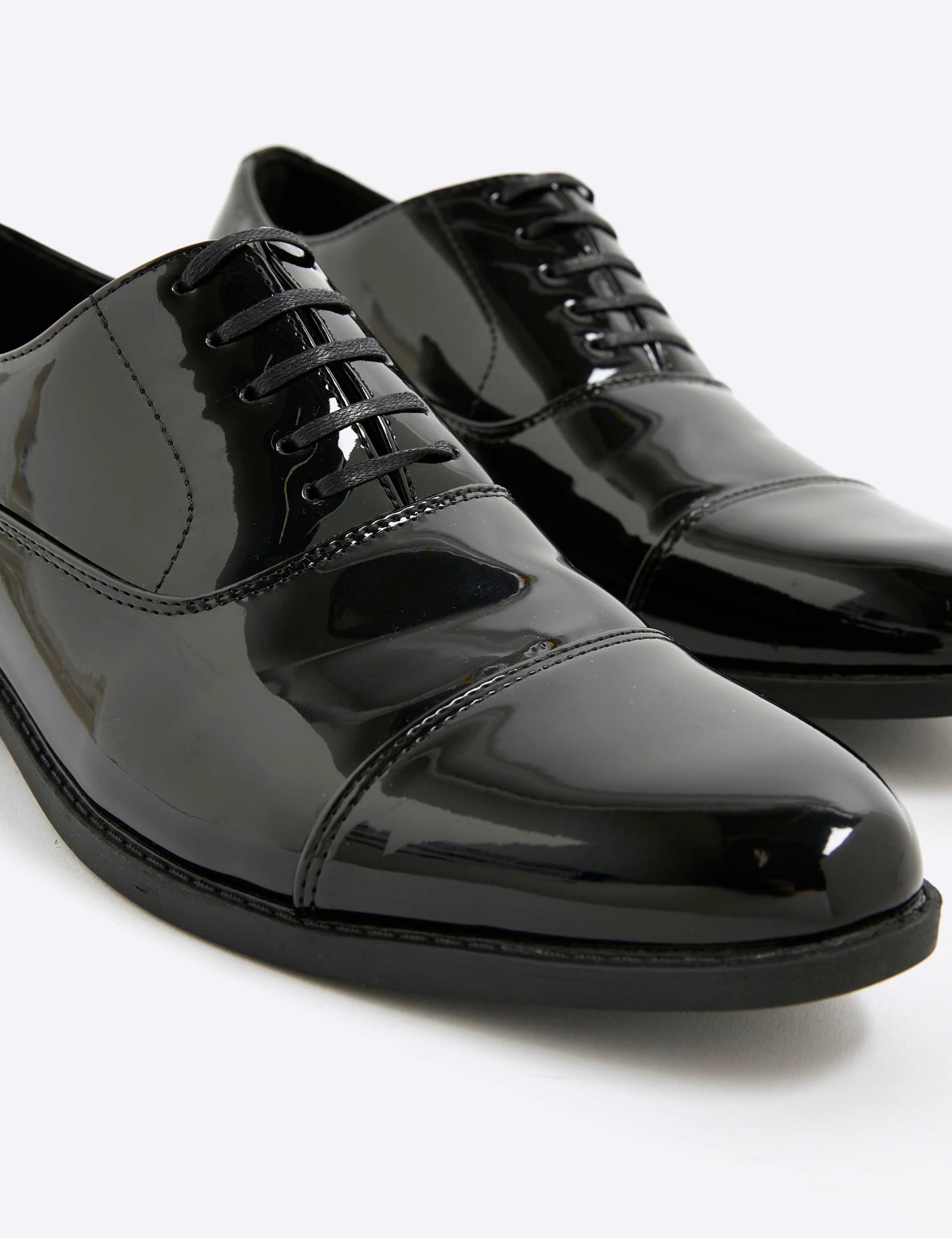 Oxford Shoes 6 of 6