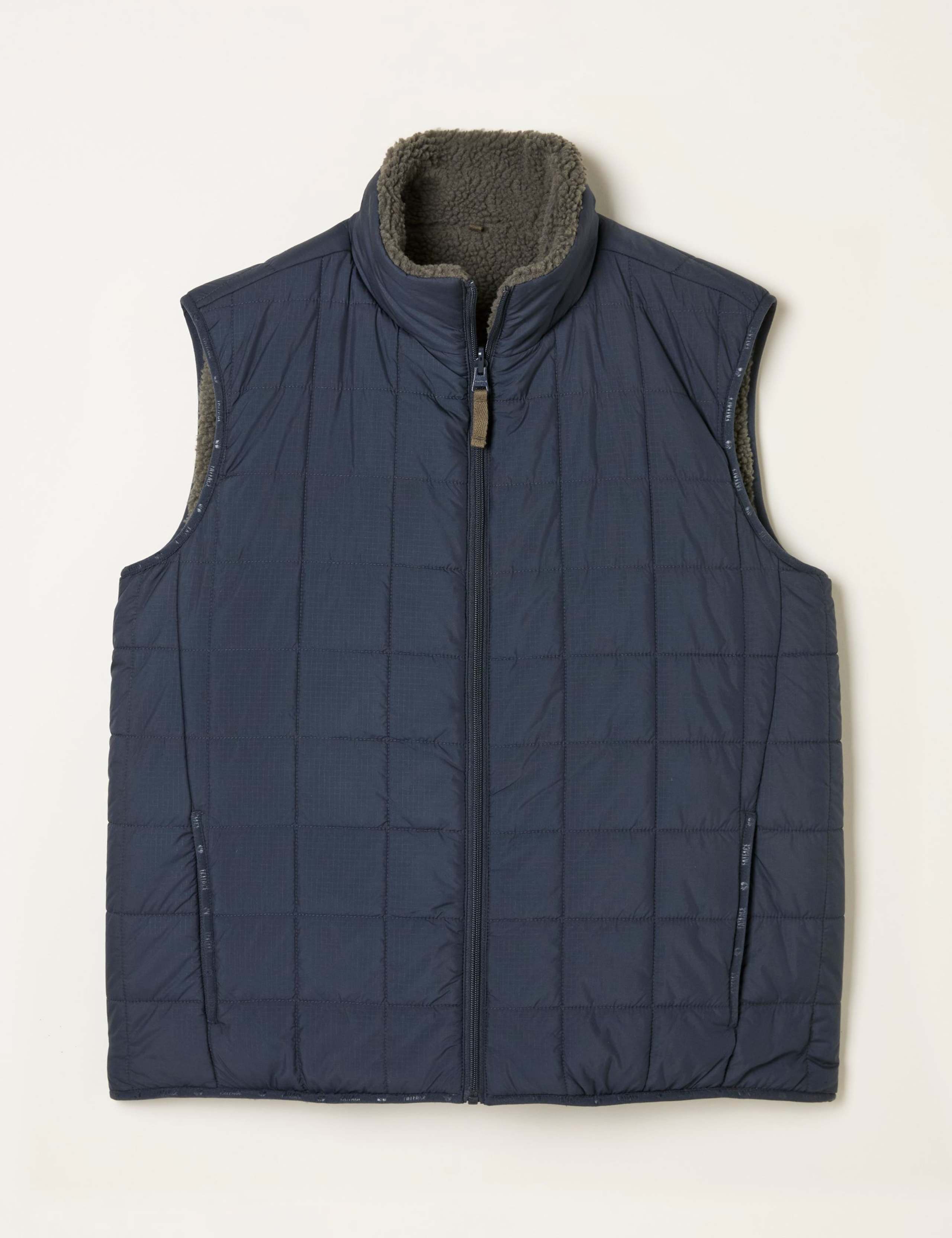 2 in 1 Reversible Gilet 2 of 7