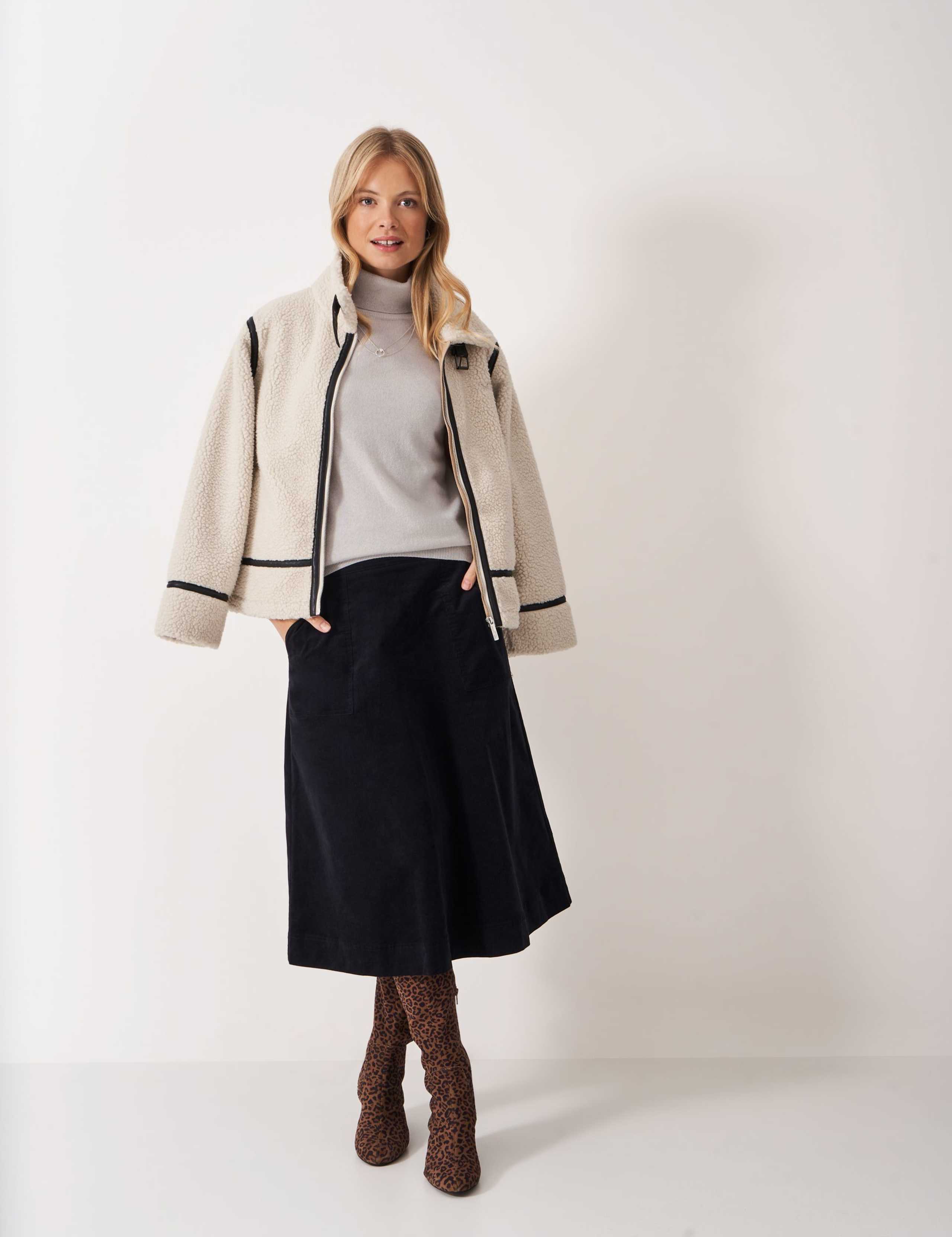Merino Wool Rich Jumper with Cashmere 3 of 5