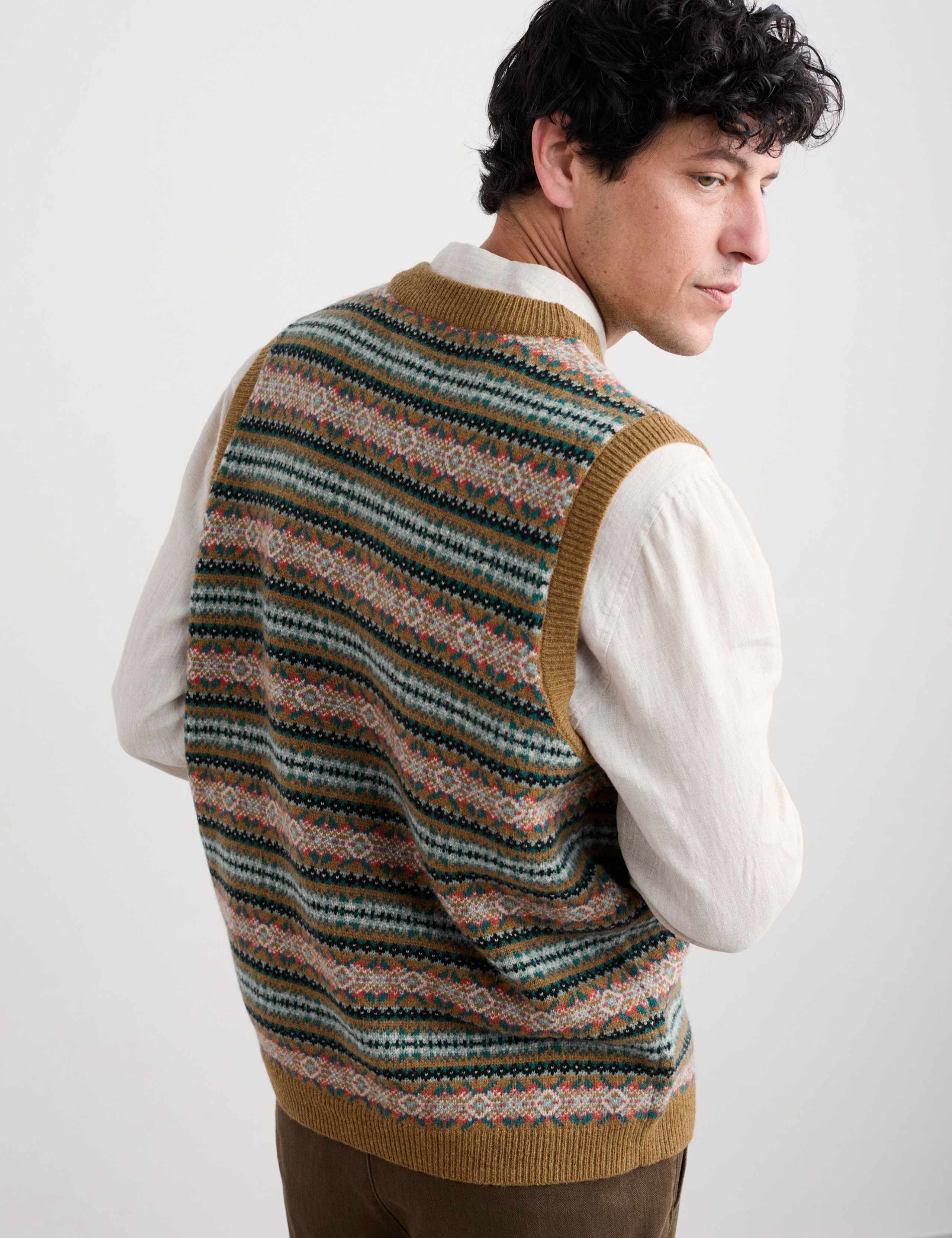 Wool Rich Fair Isle Knitted Vest 4 of 5