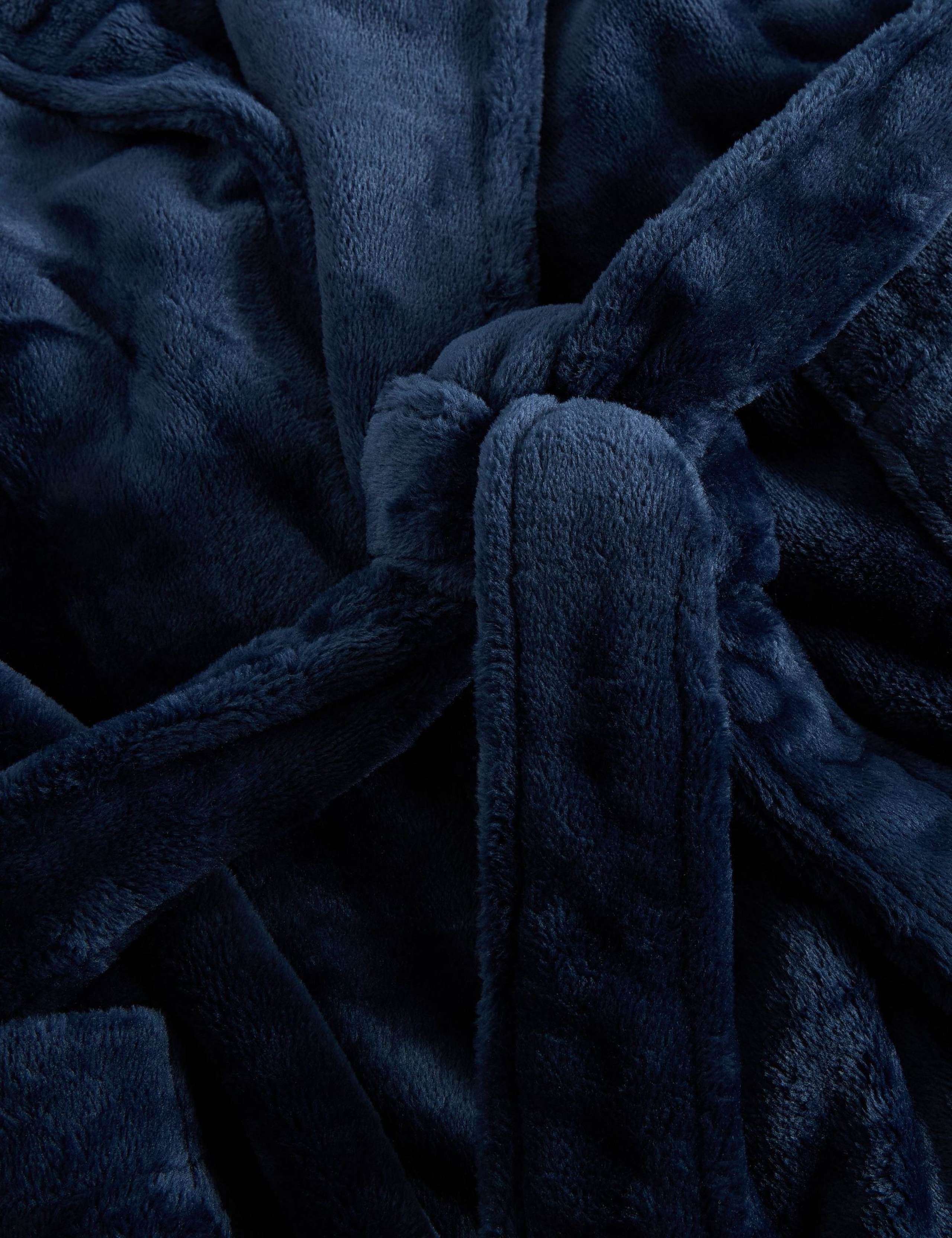 Dressing Gown 4 of 6