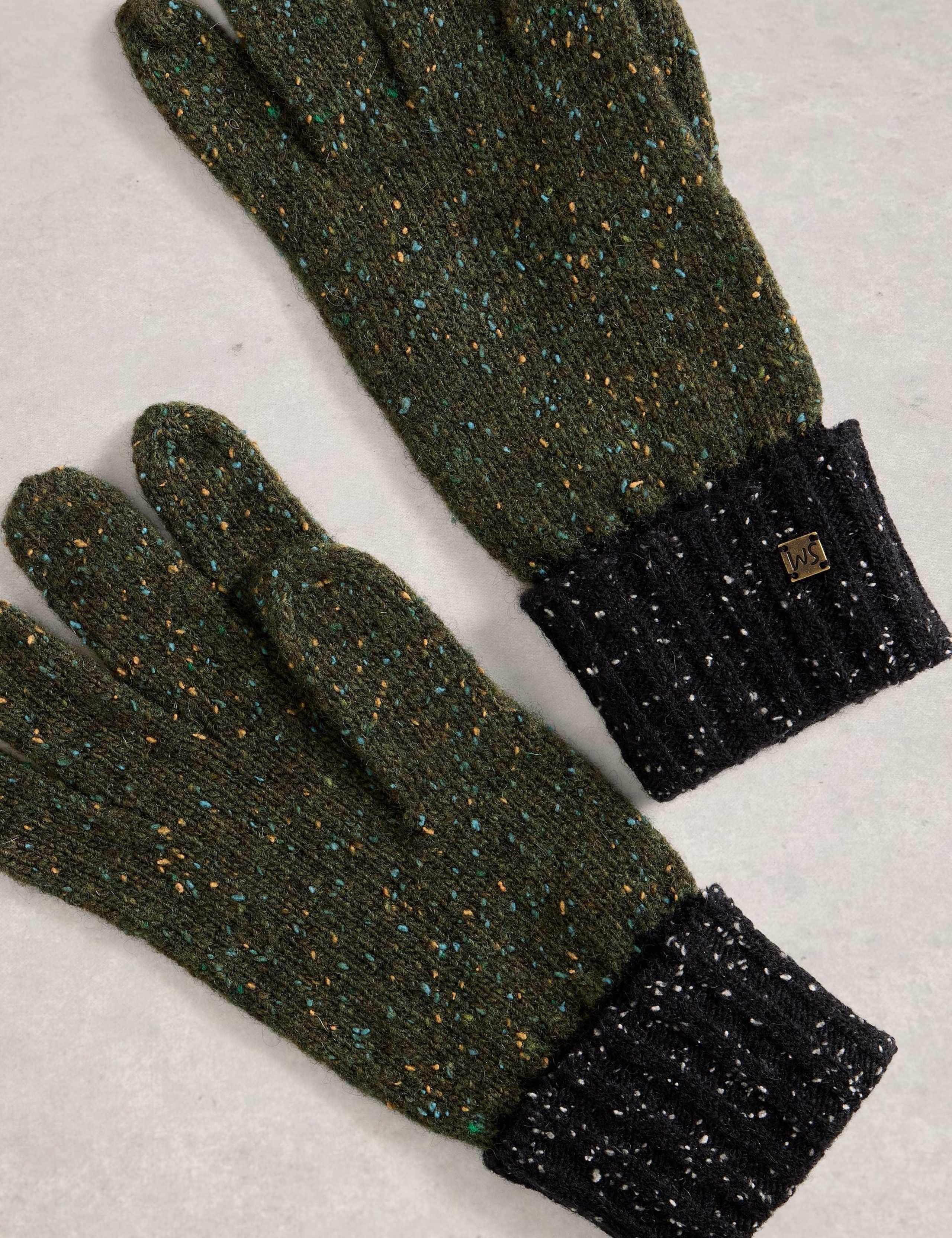 Wool Rich Knitted Gloves 3 of 3