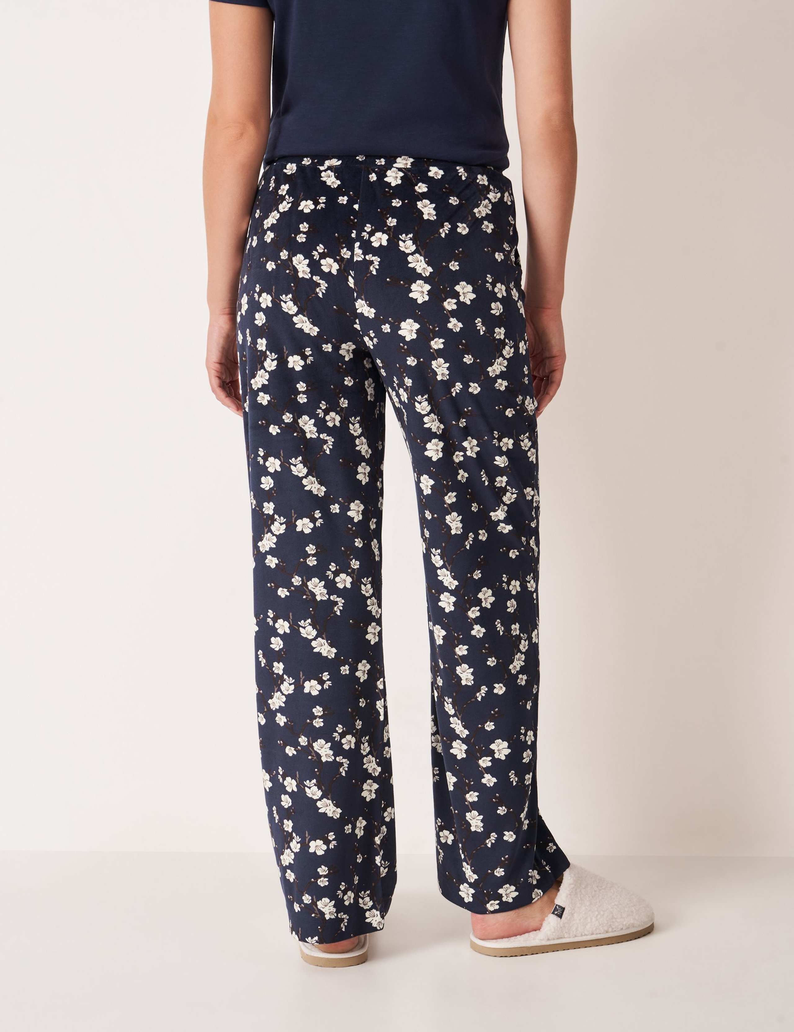 Supersoft Floral Pyjama Bottoms 4 of 5