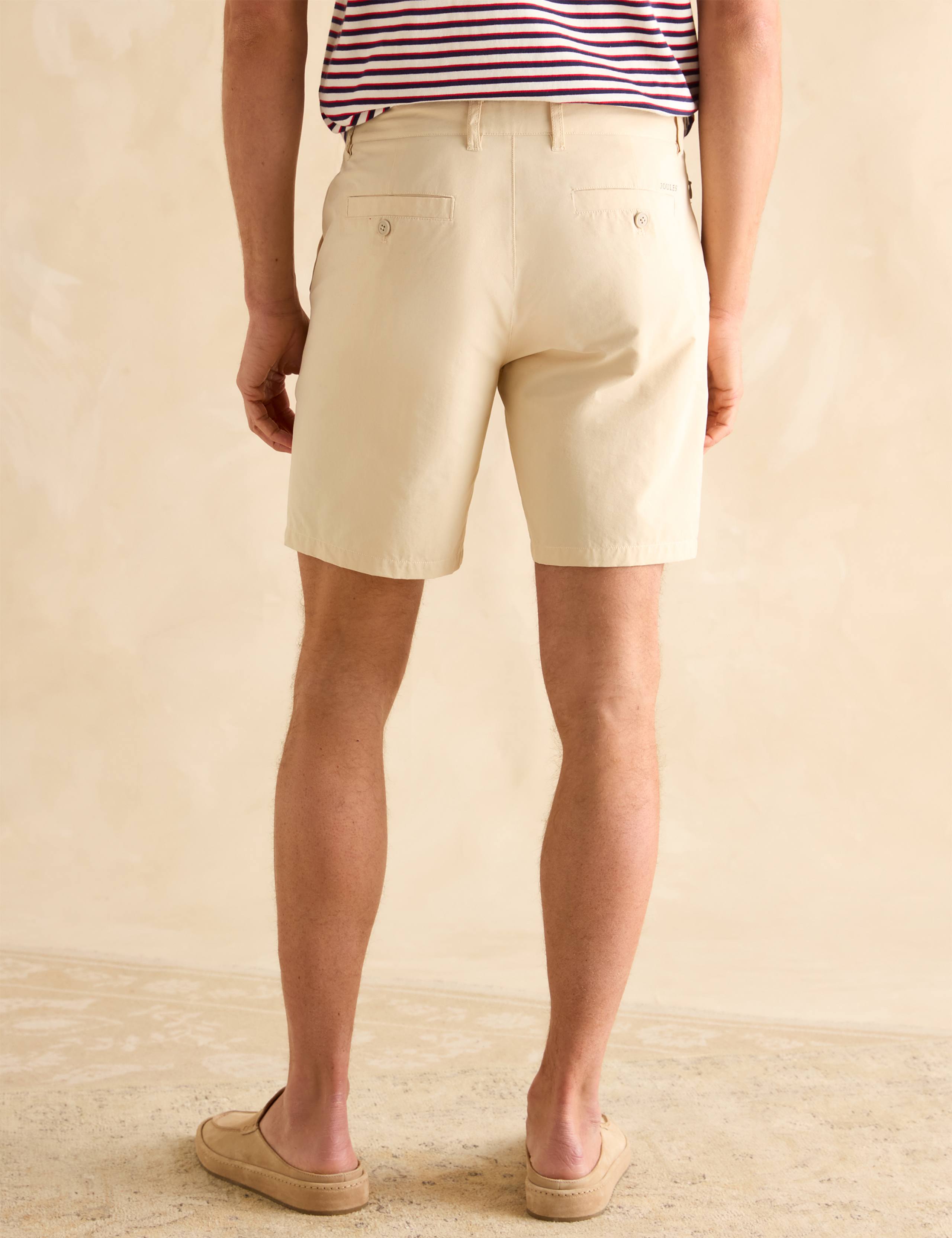 Stretch Lightweight Shorts 3 of 4