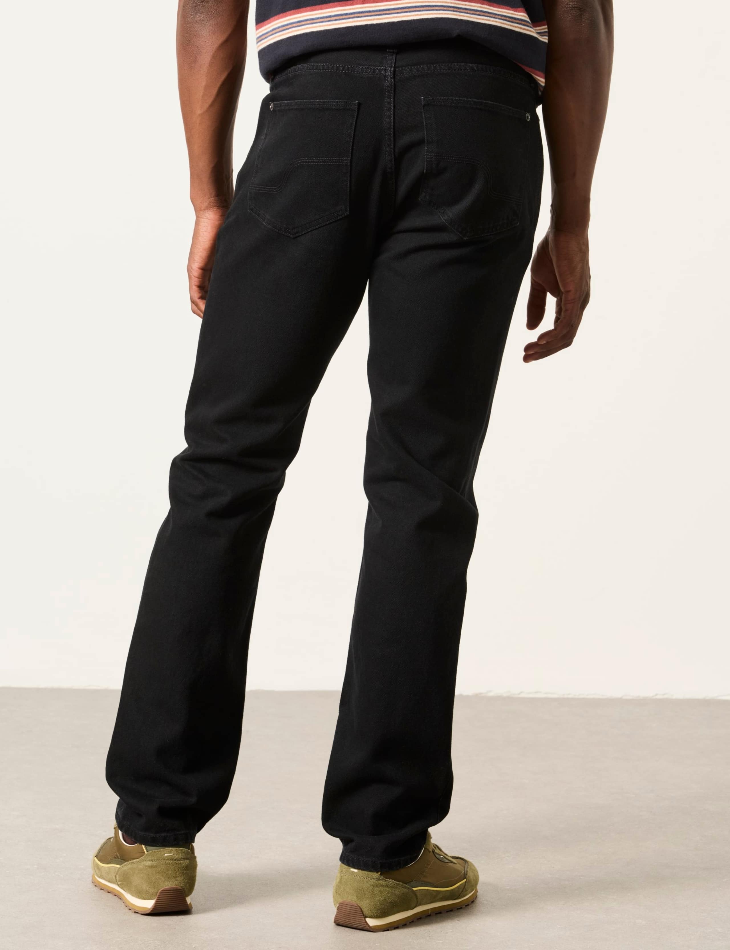 Straight Fit Jeans 4 of 6