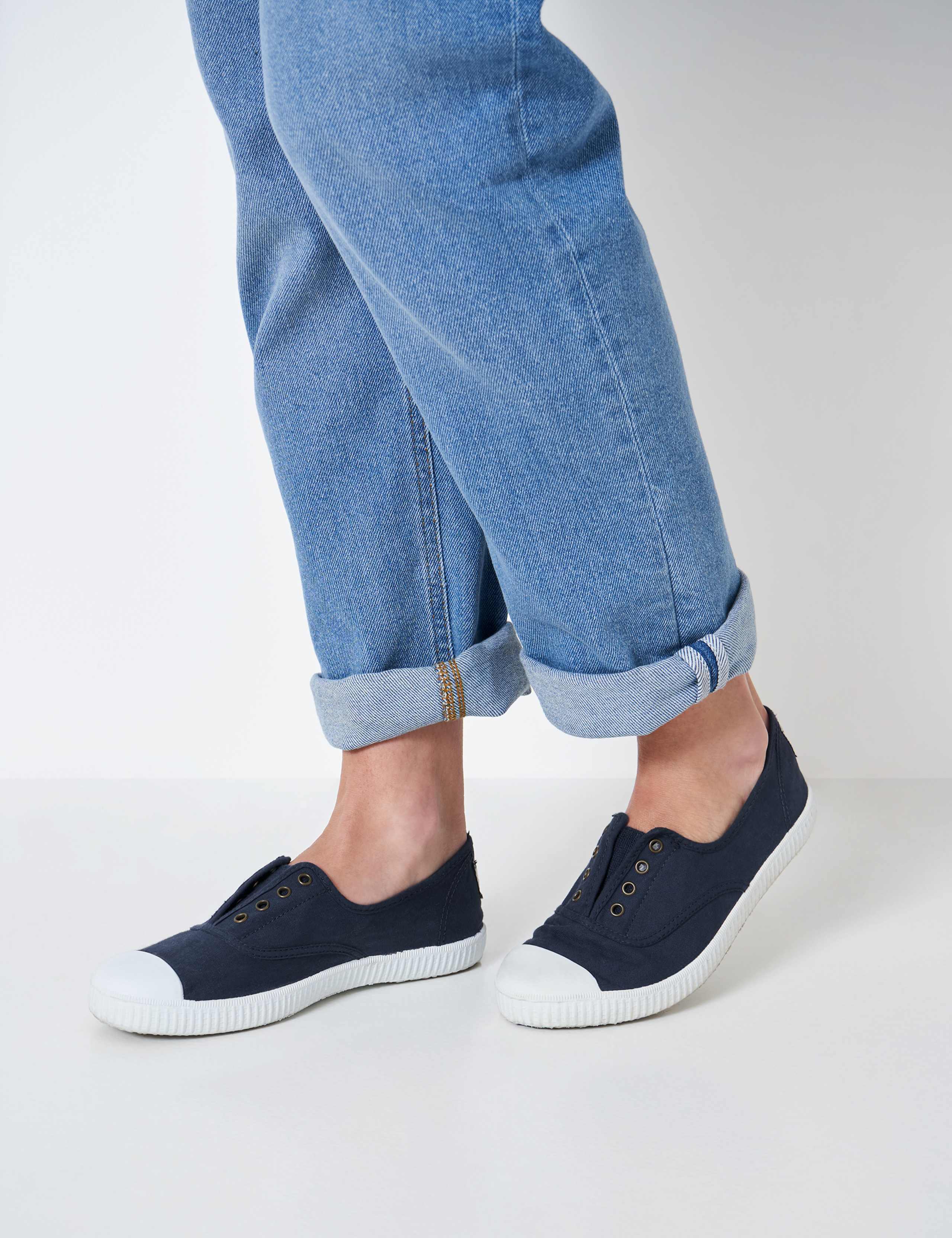 Slip-On Trainers 3 of 3