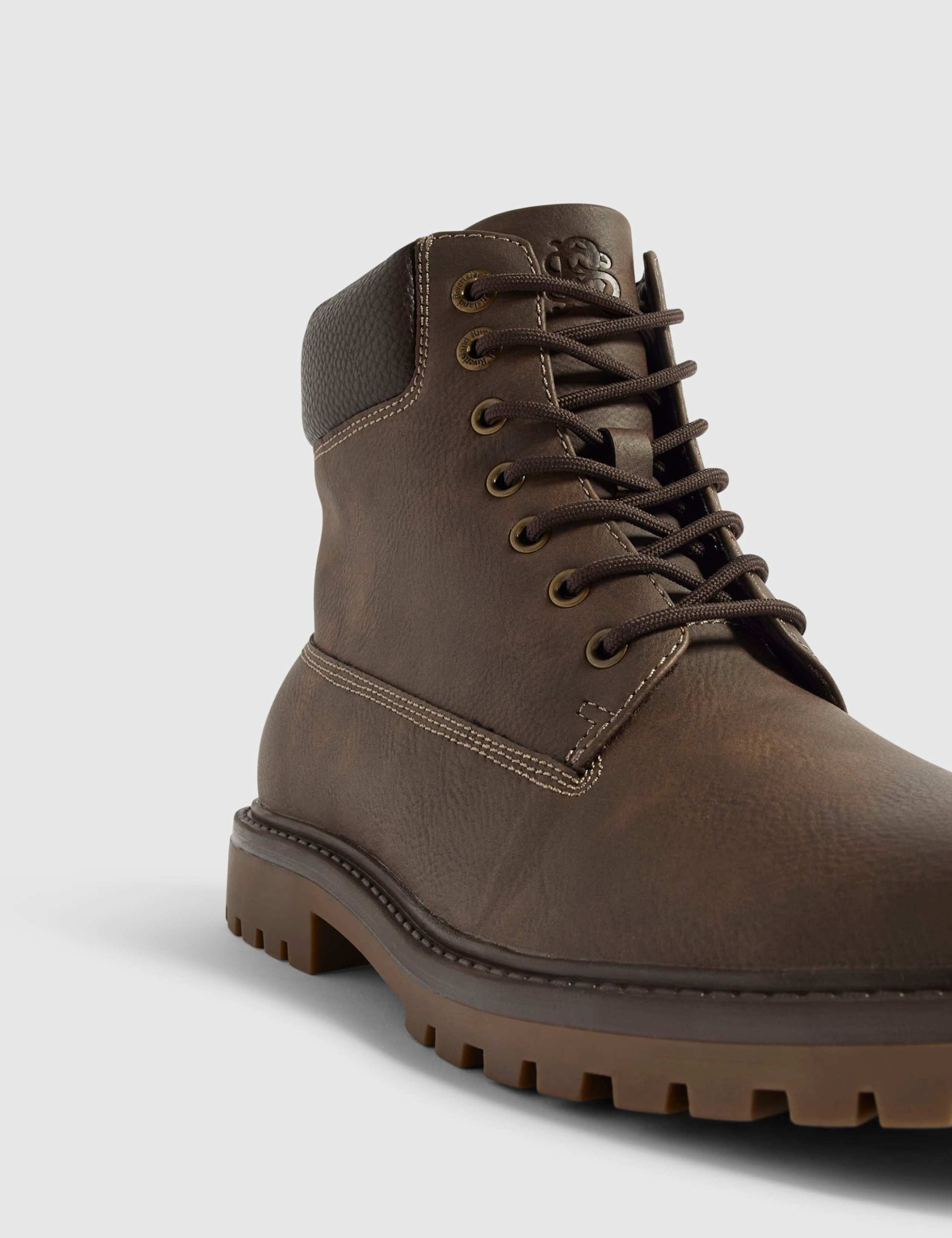 Padded Collar Lace Up Chukka Boots 5 of 5