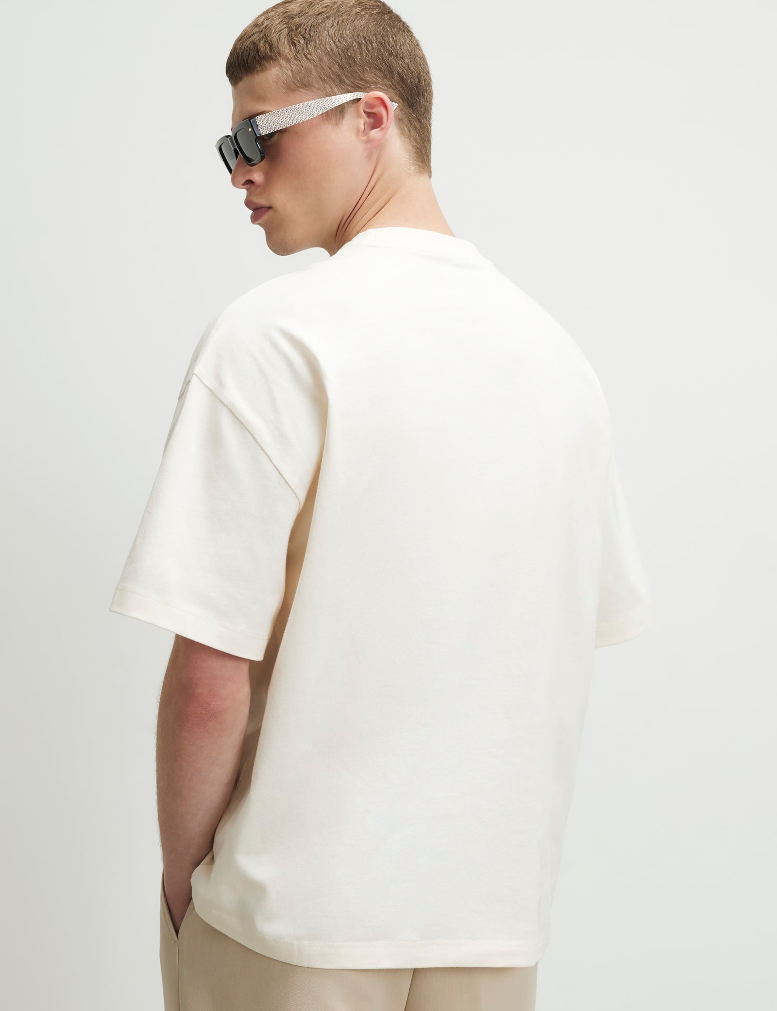 Cotton Floral Pocket T-Shirt 3 of 6