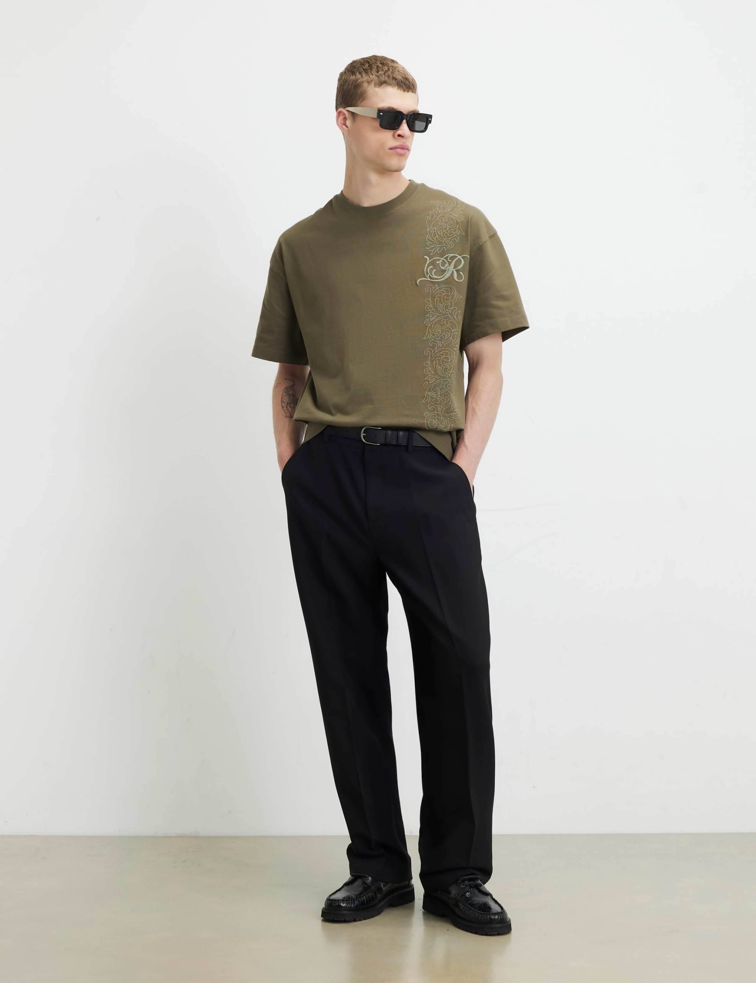 Cotton Floral Border T-Shirt 2 of 6