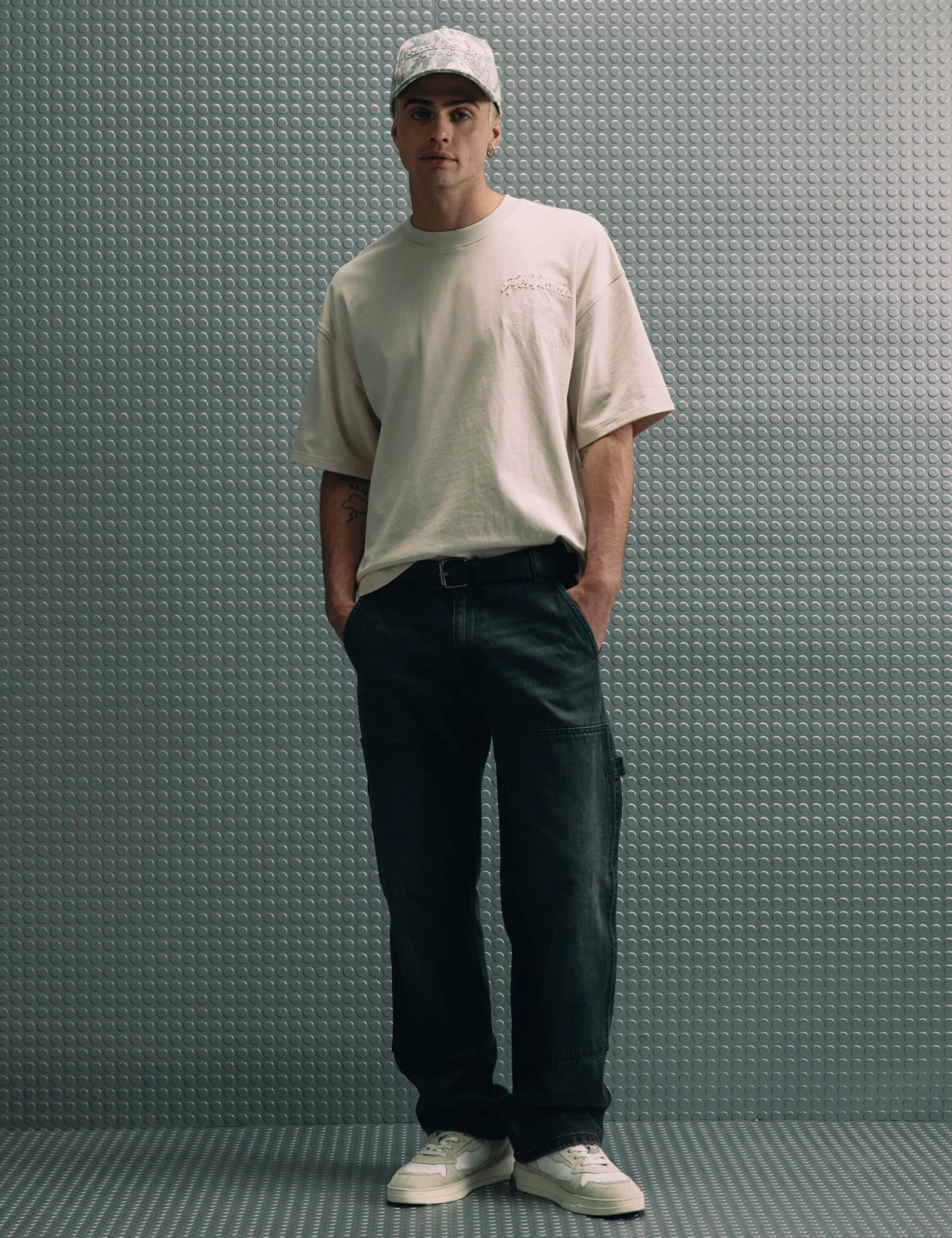 Oversized Cotton Embroidered T-Shirt 2 of 6