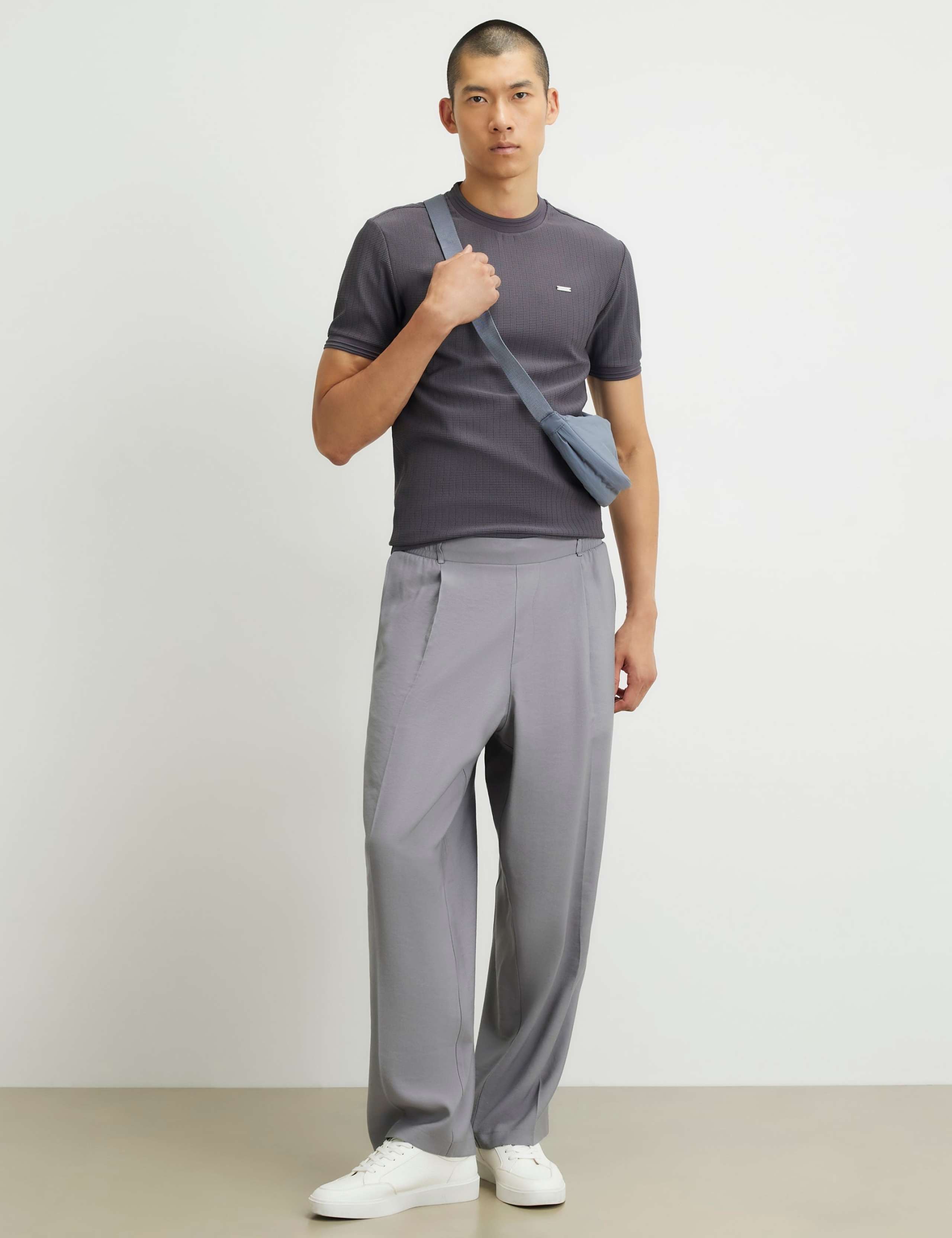 Slim Fit Textured Short Sleeve T-Shirt 2 of 6