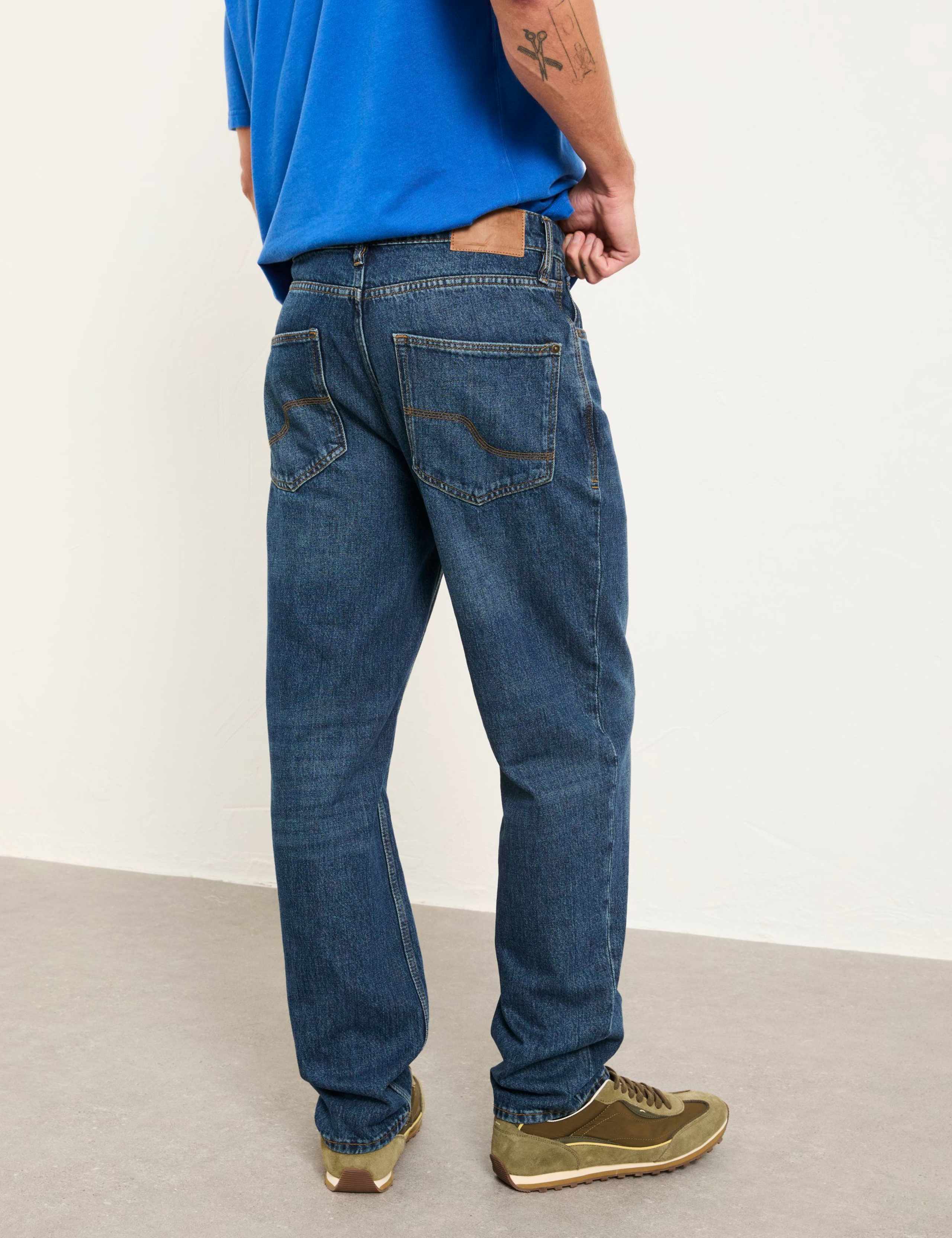 Tapered Fit 5 Pocket Jeans 4 of 5