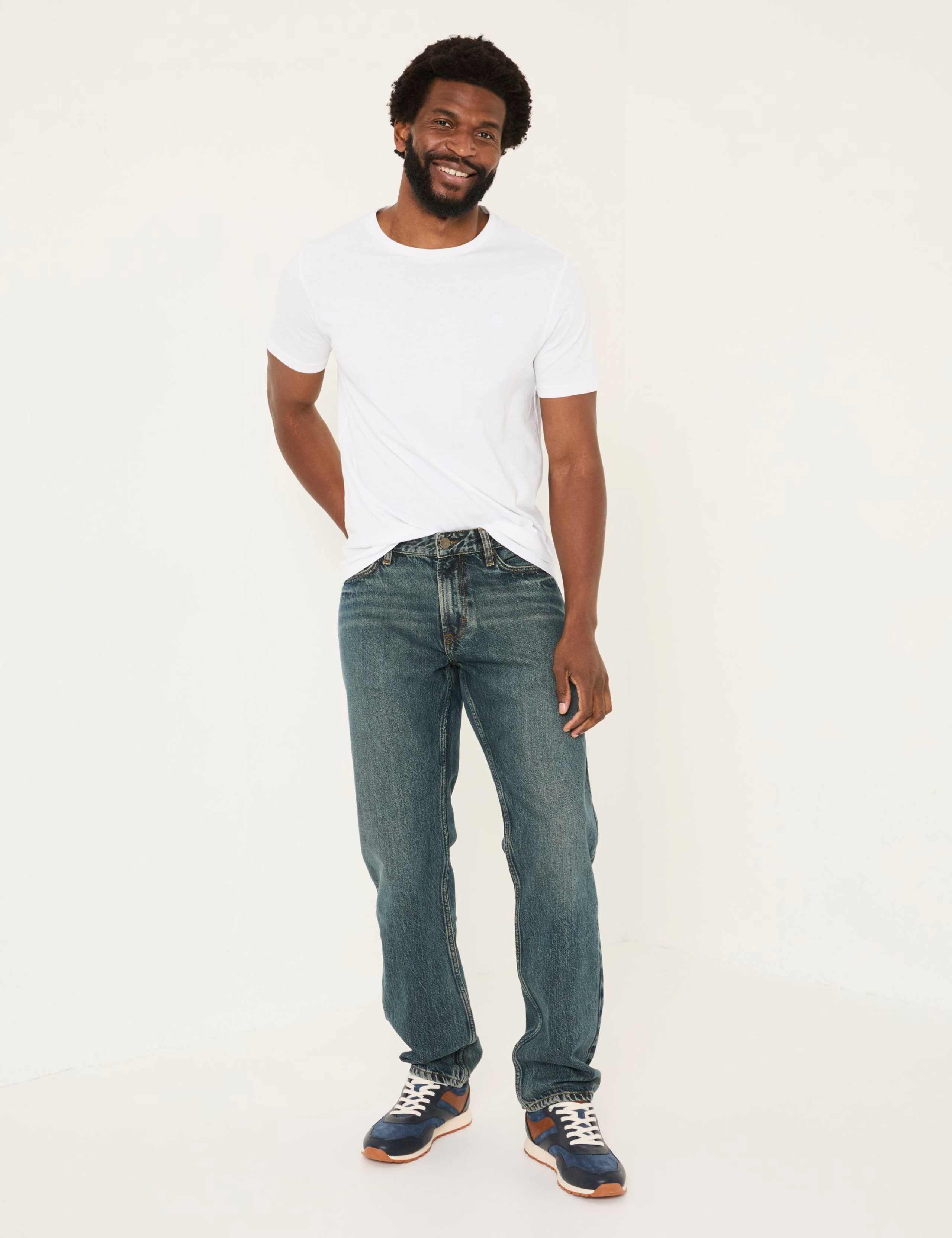 Straight Fit 5 Pocket Rigid Jeans 3 of 6