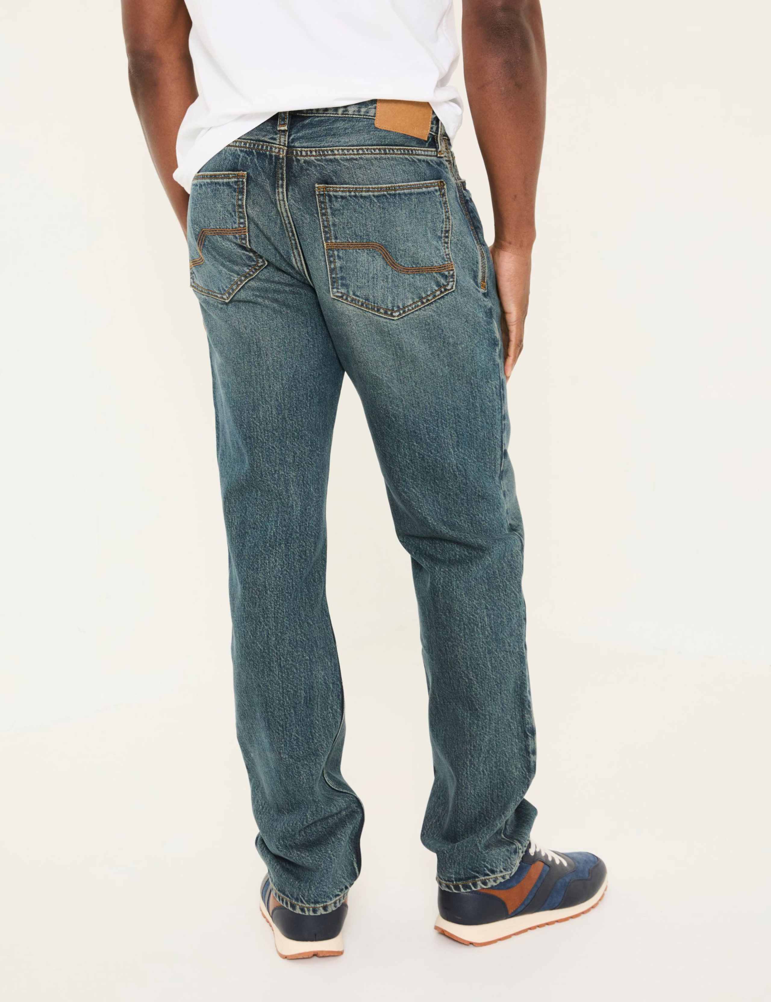 Straight Fit 5 Pocket Rigid Jeans 4 of 6