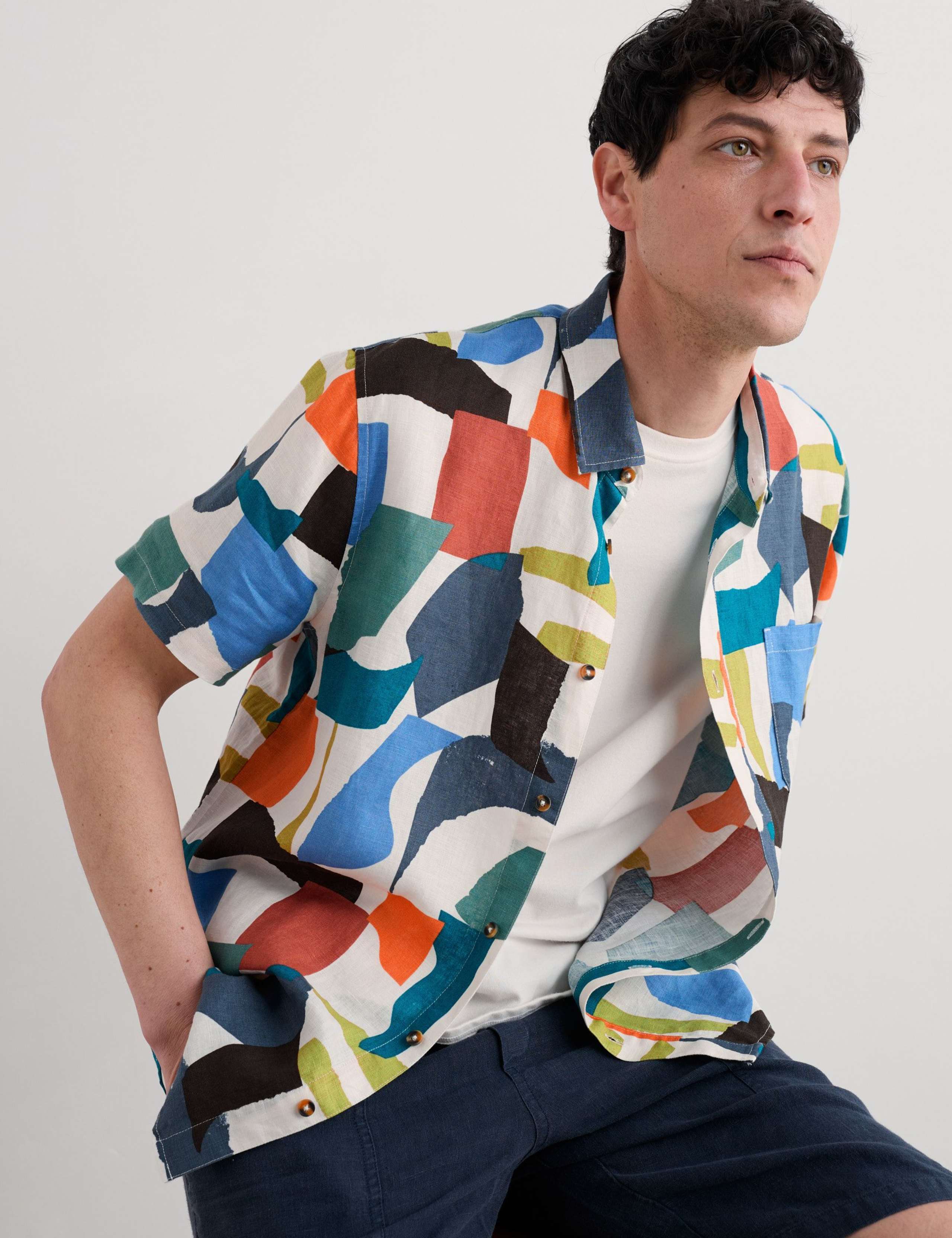 Pure Linen Geometric Short Sleeve Shirt 3 of 4