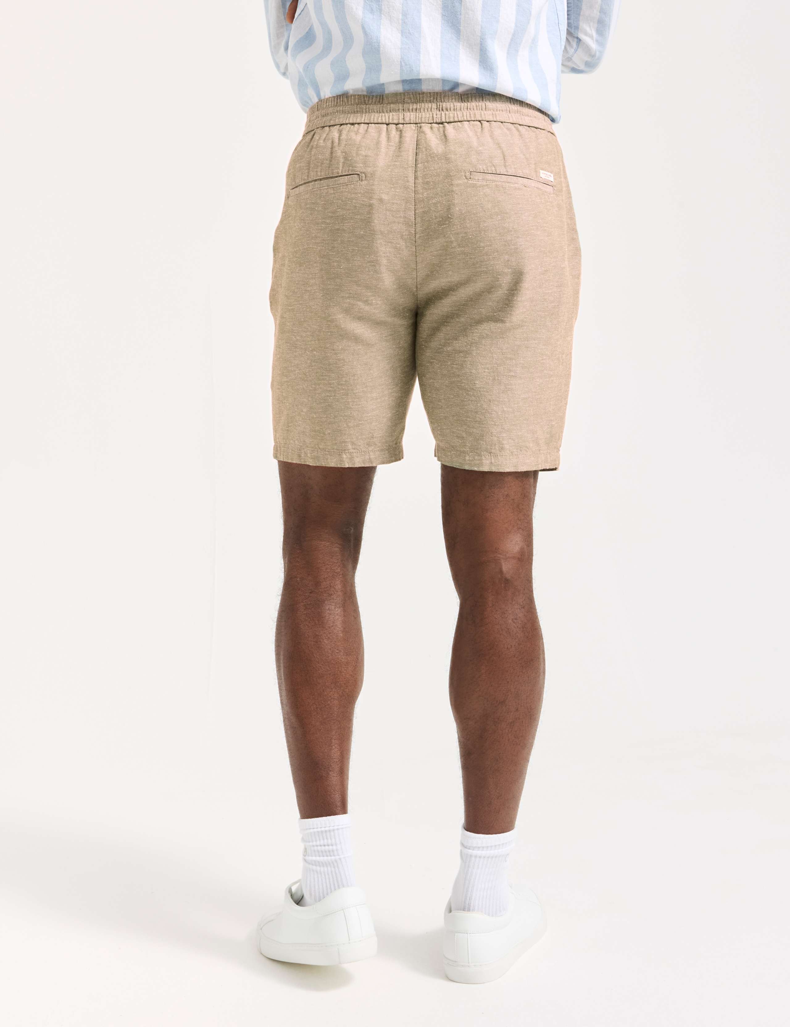 Tapered Fit Textured Shorts 4 of 5