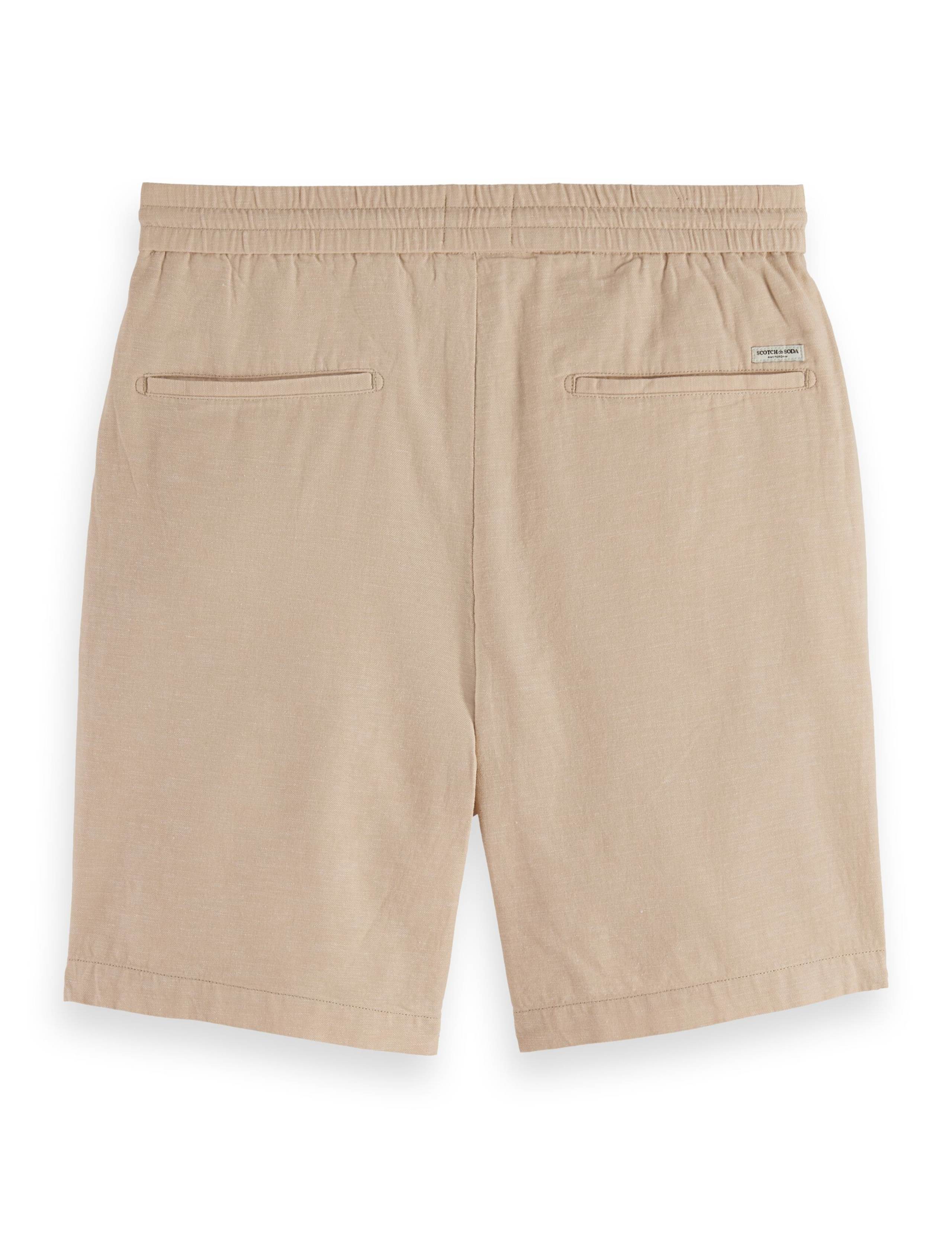 Tapered Fit Textured Shorts 5 of 5