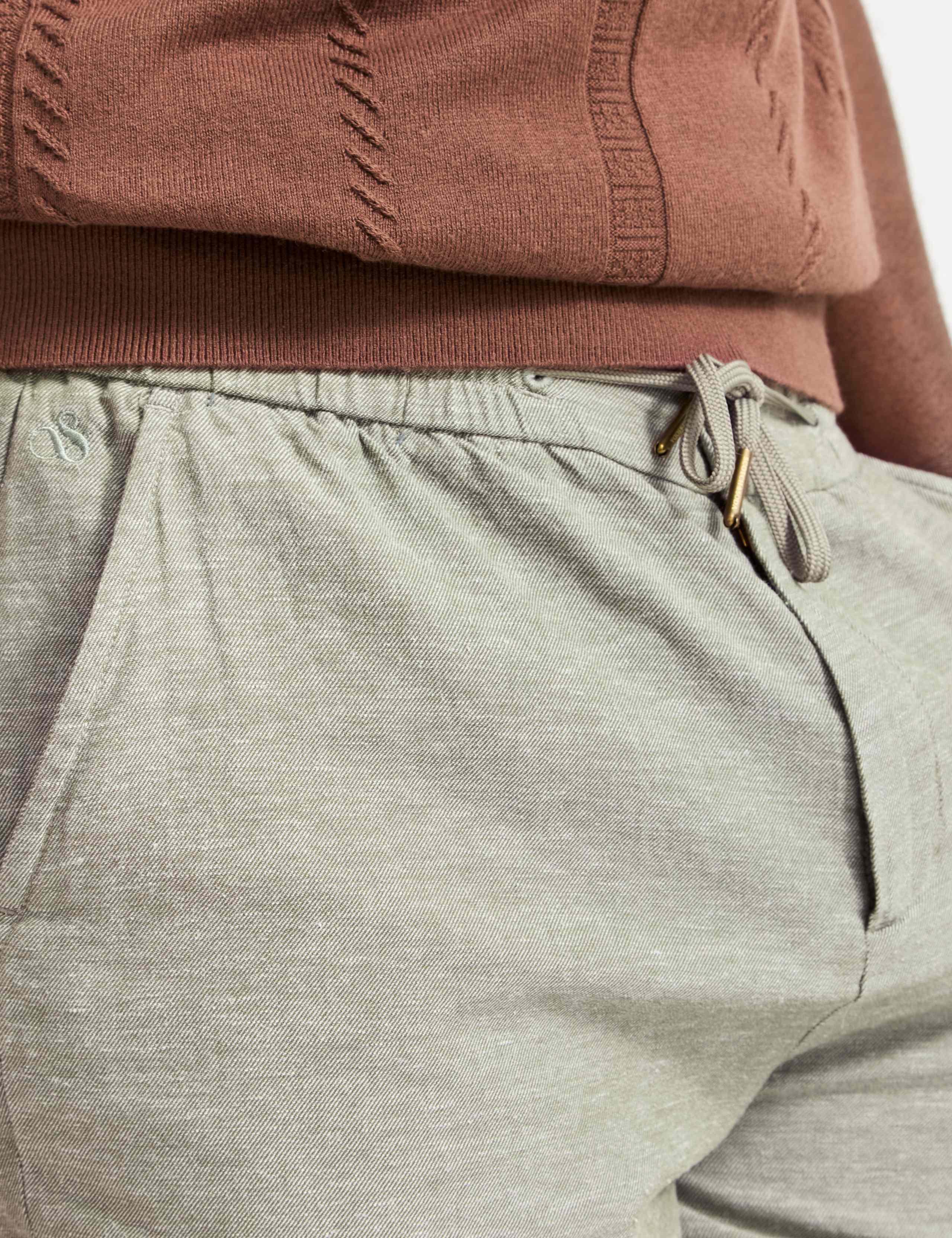 Tapered Fit Textured Shorts 2 of 5