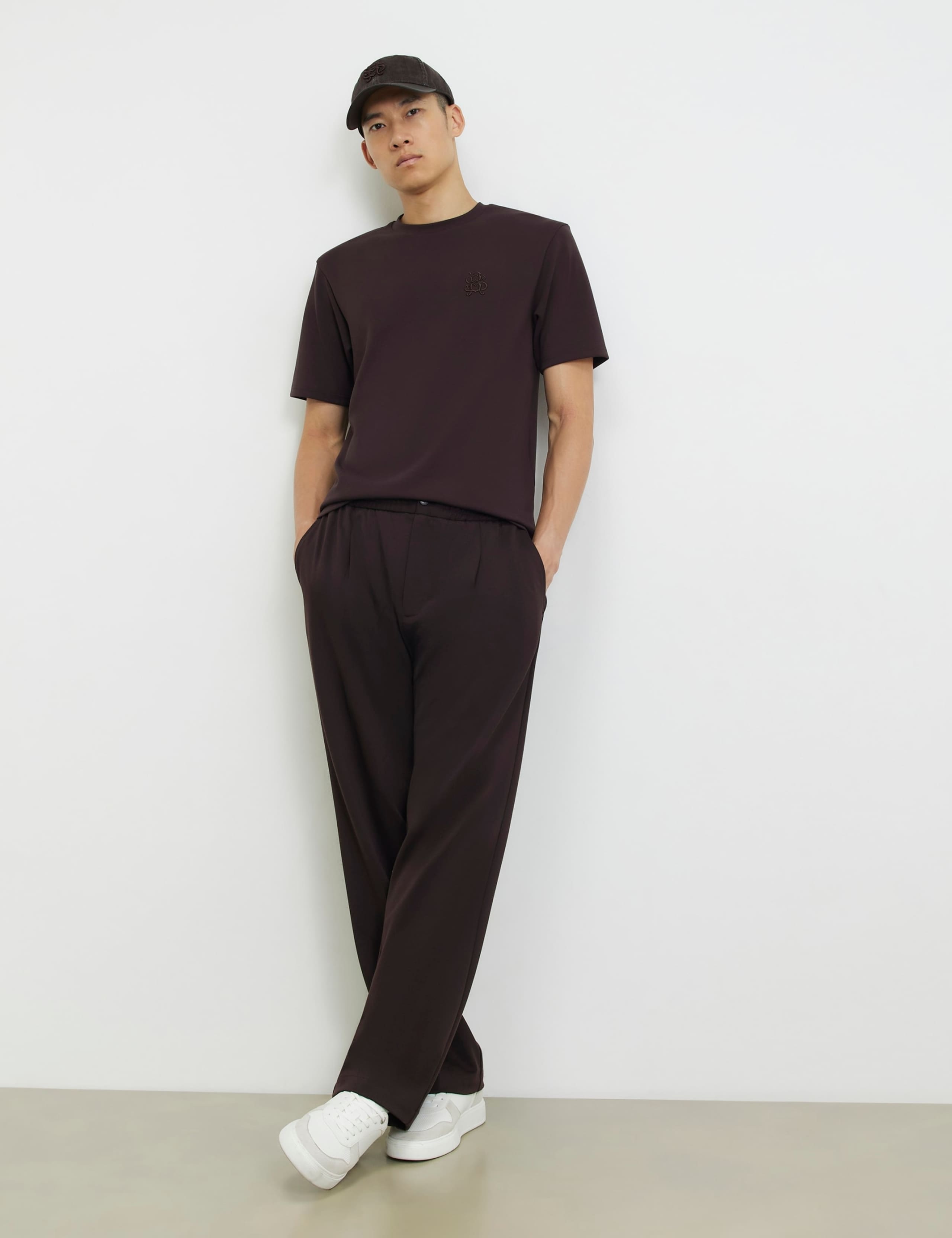 Slim Fit Printed Short Sleeve T-Shirt 2 of 6