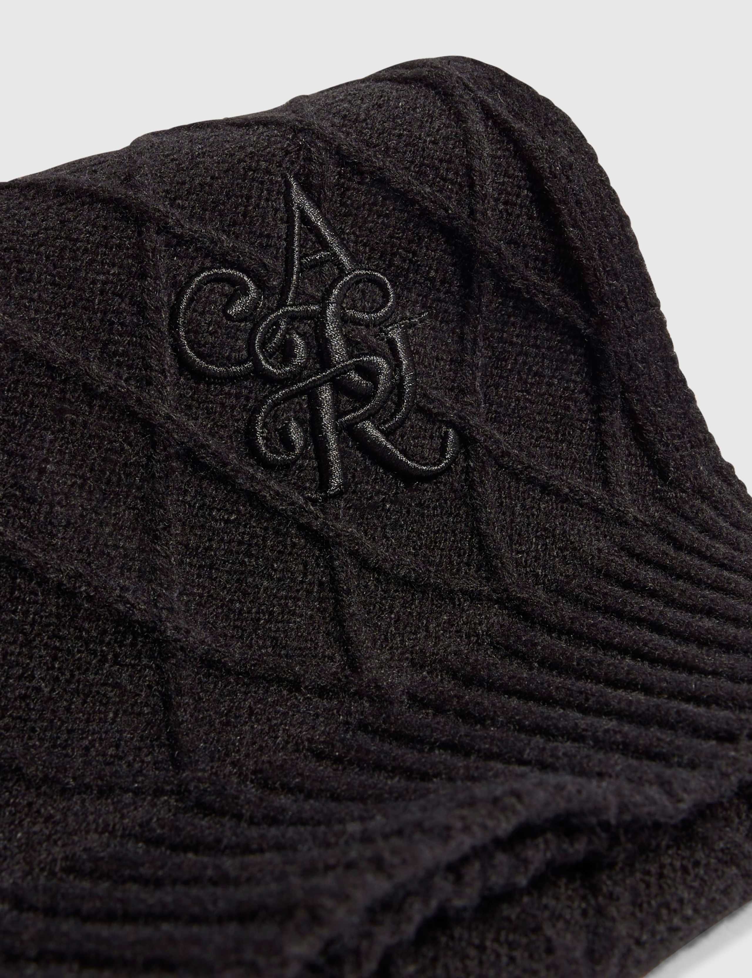 Knitted Hat and Scarf Set 2 of 2