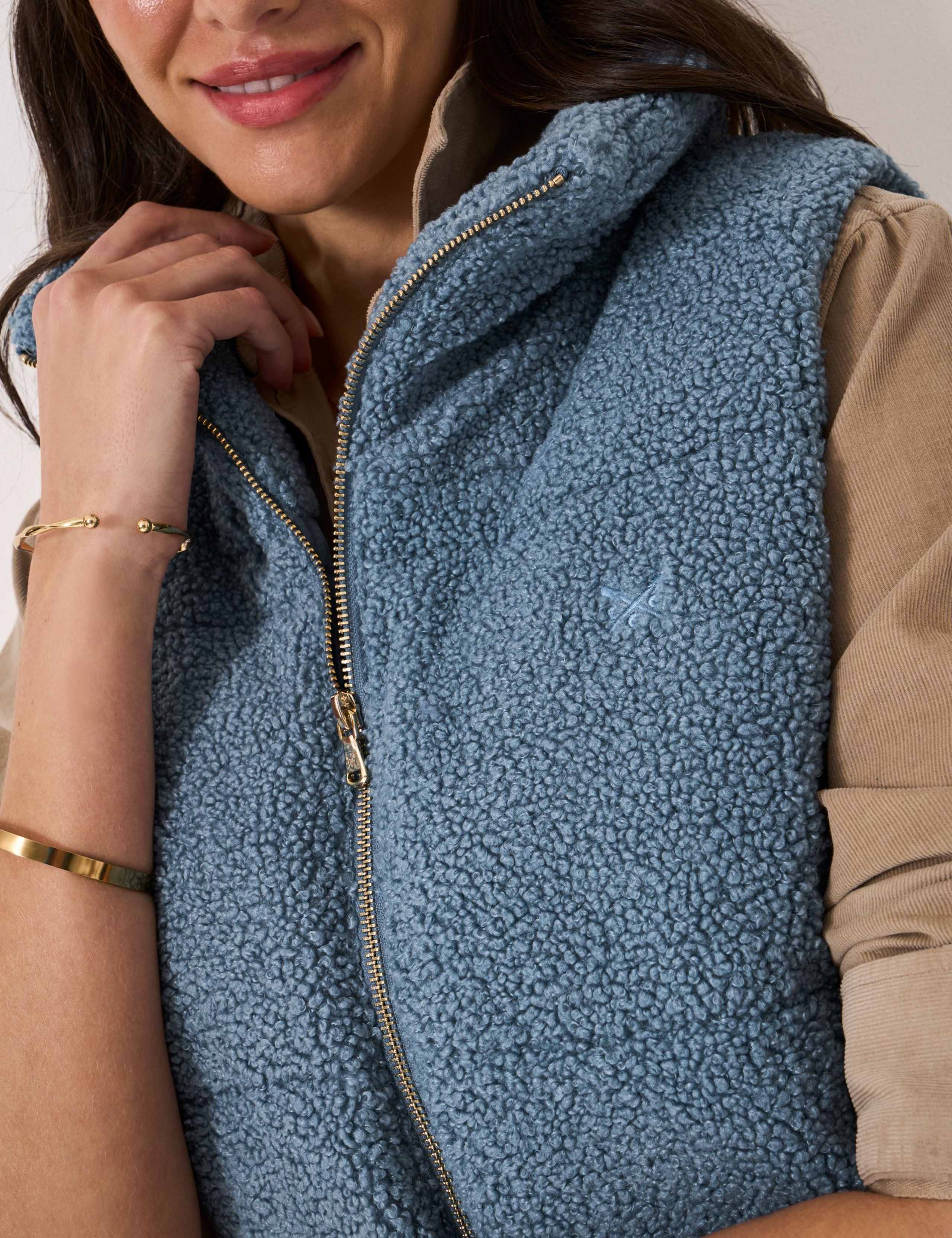 Borg Padded Funnel Neck Gilet 5 of 5