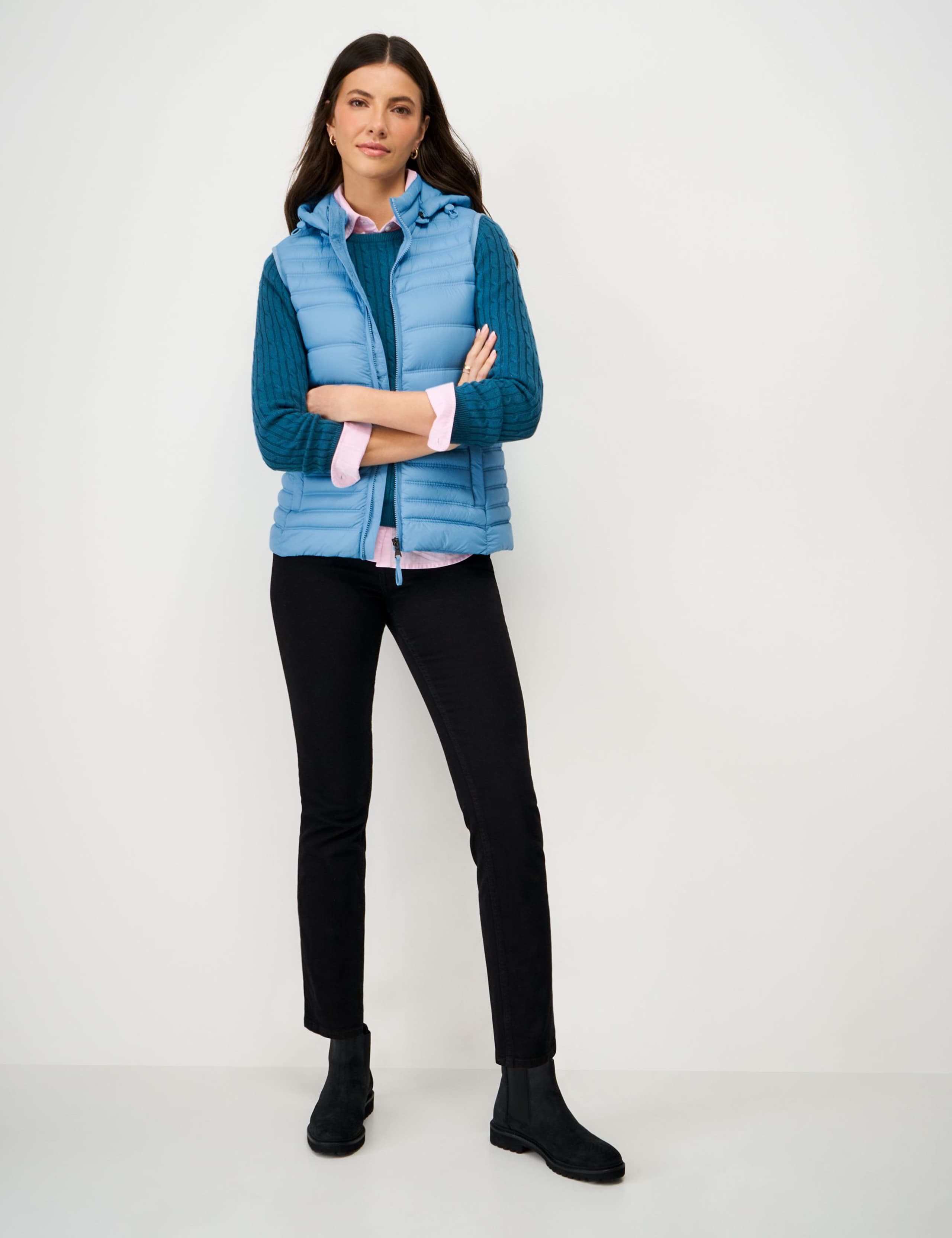 Lightweight Padded Quilted Hooded Gilet 1 of 5