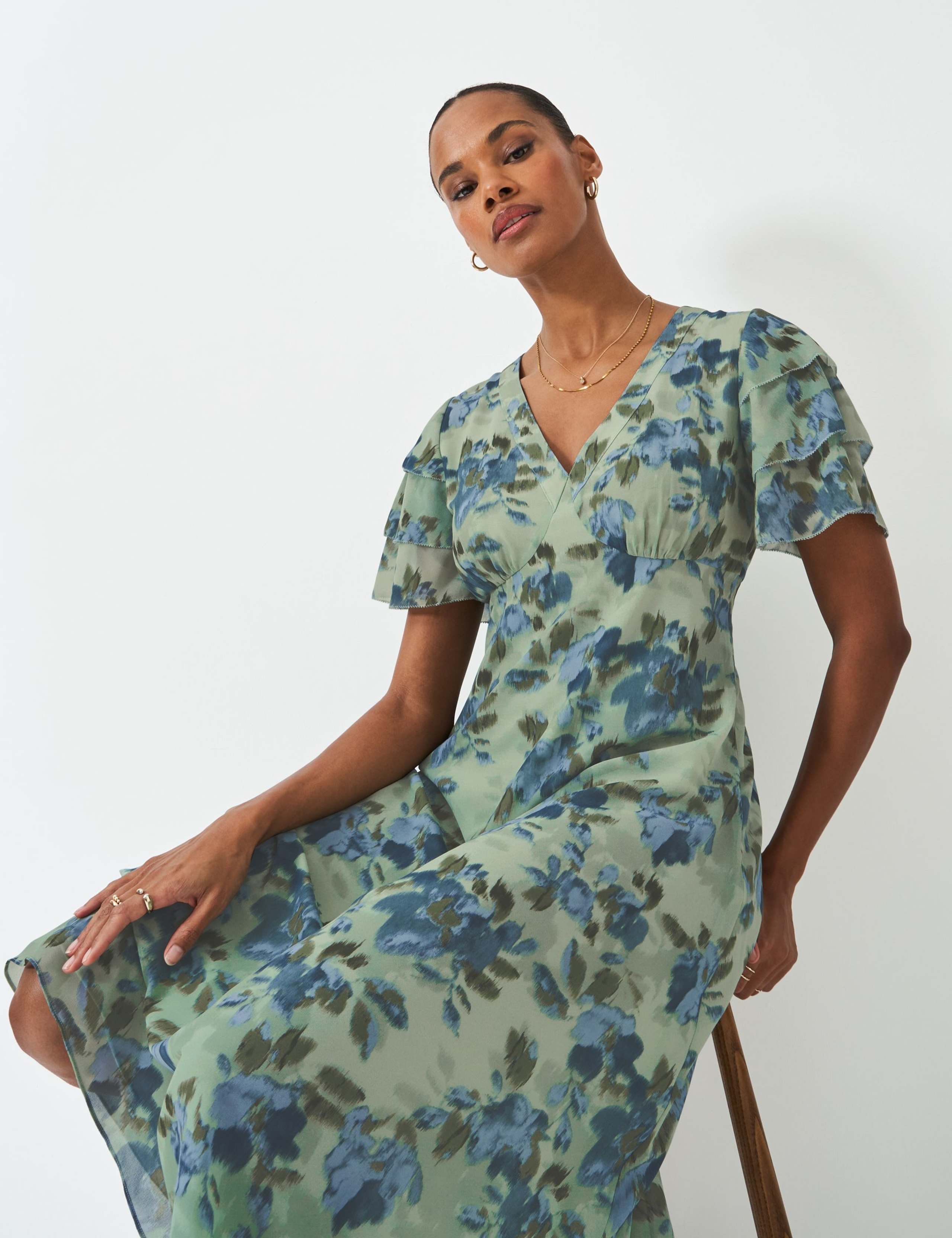 Floral Flutter Sleeve Midi Tea Dress 4 of 5