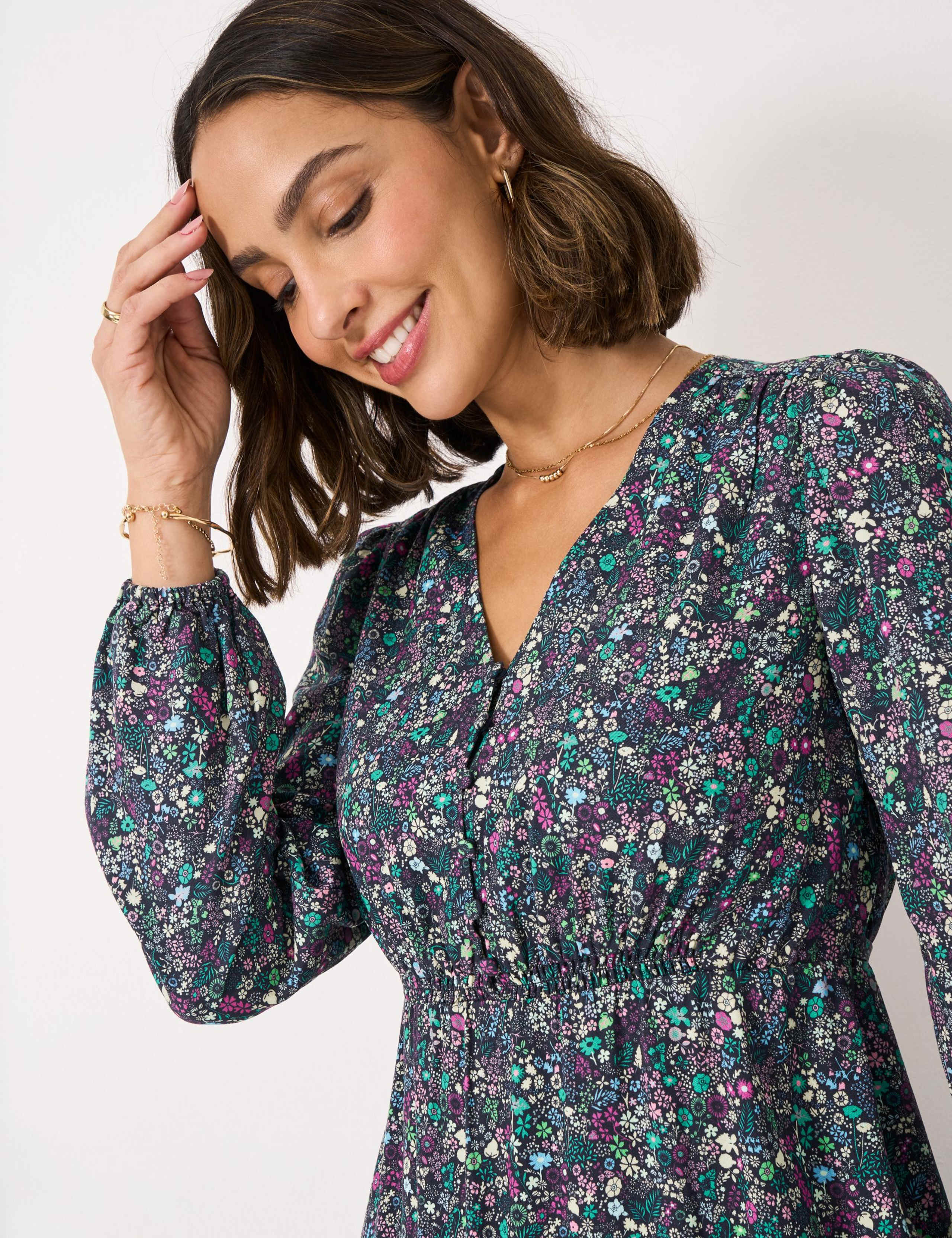 Printed V-Neck Midi Tea Dress 5 of 5