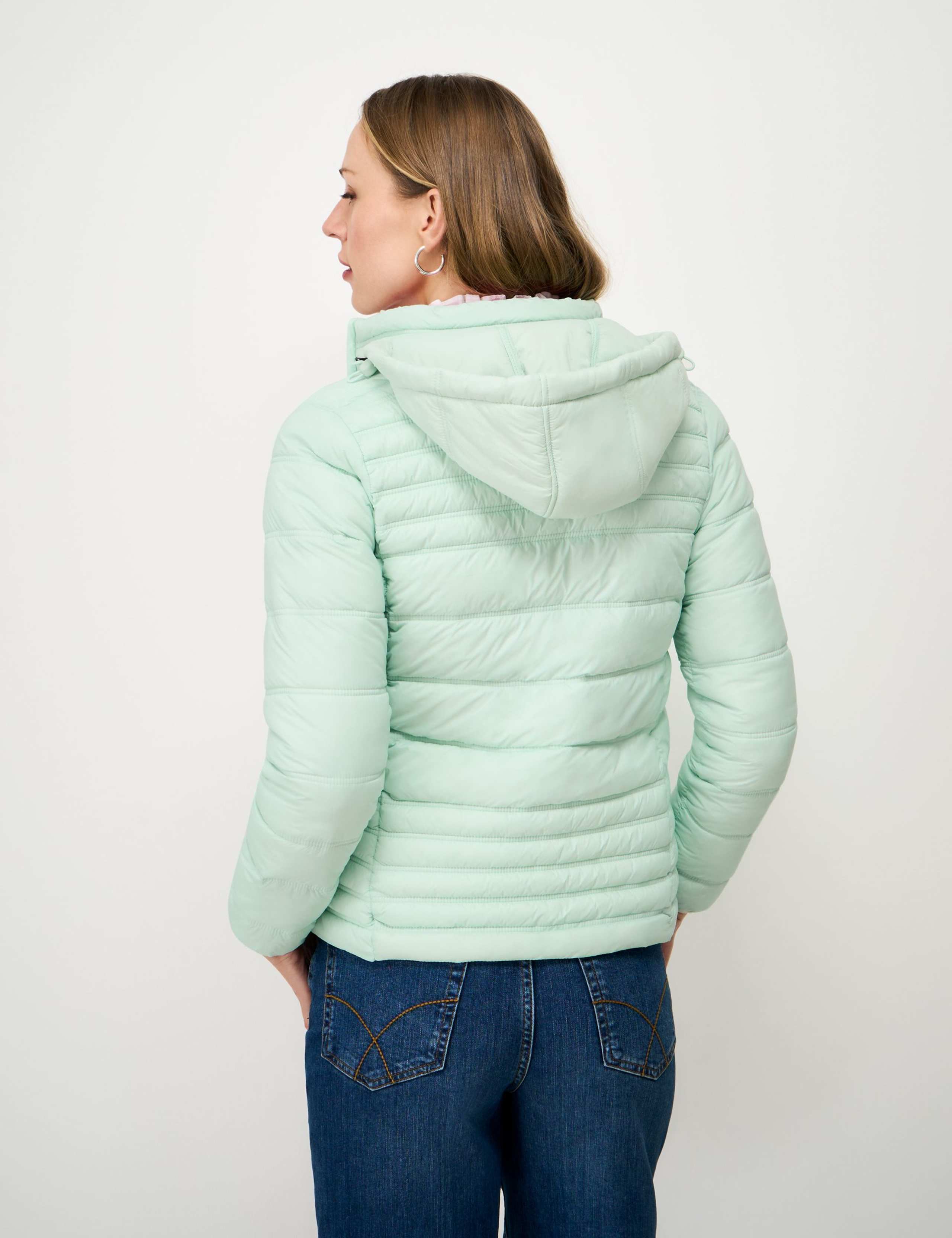 Hooded Puffer Jacket 4 of 5