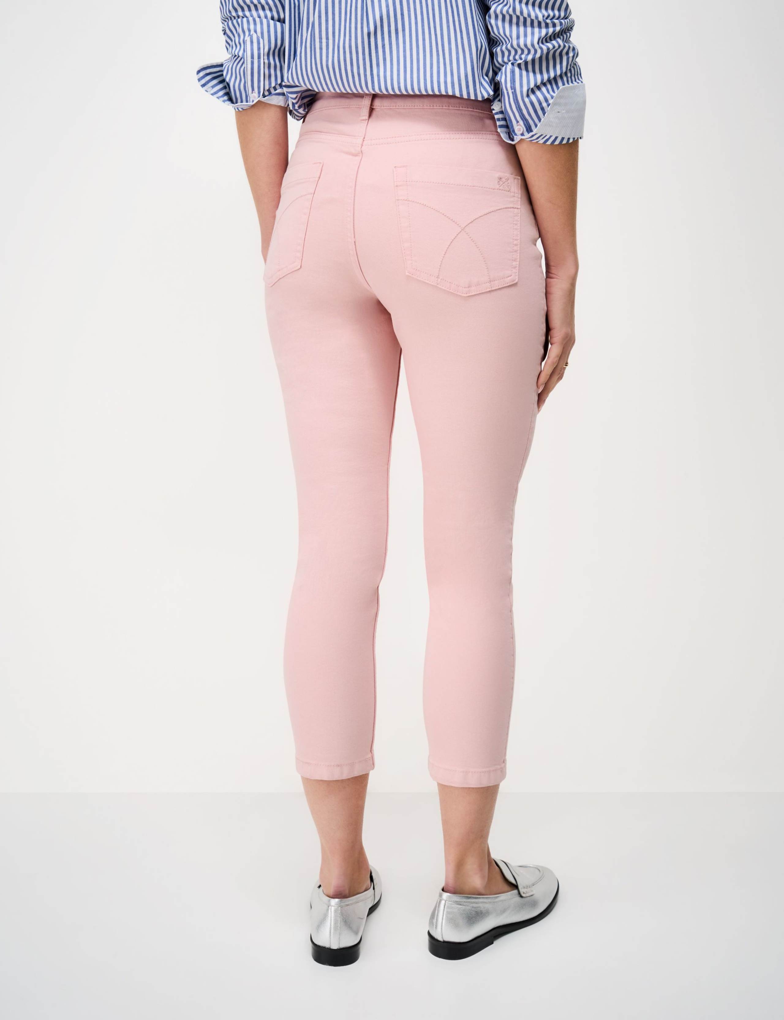 Mid Rise Slim Fit Cropped Jeans 4 of 5