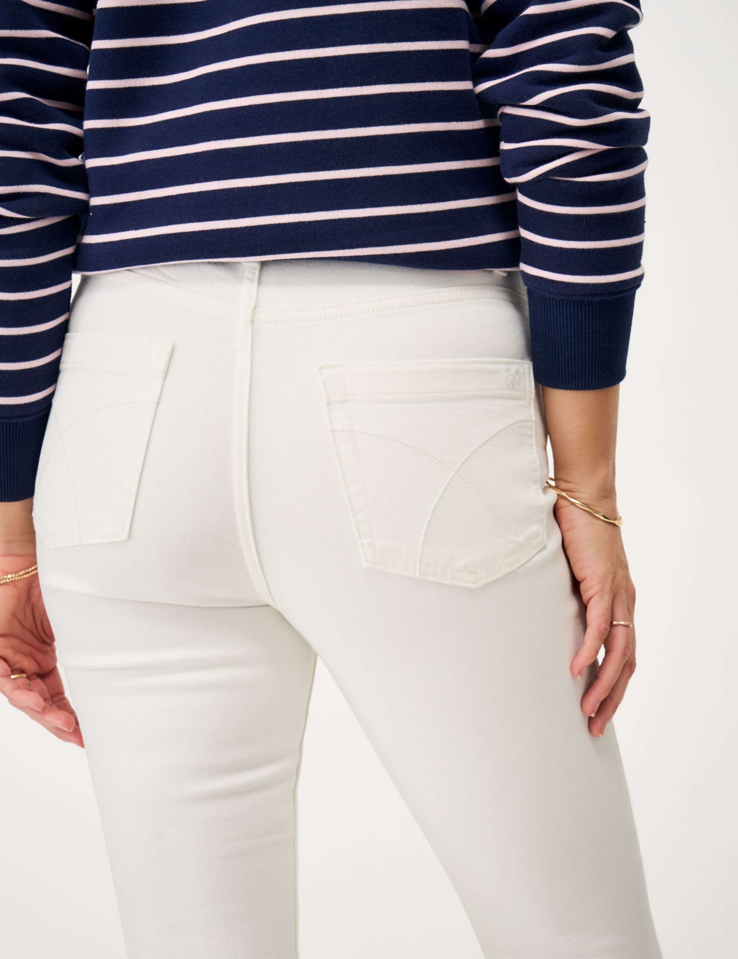 Mid Rise Slim Fit Cropped Jeans 5 of 5