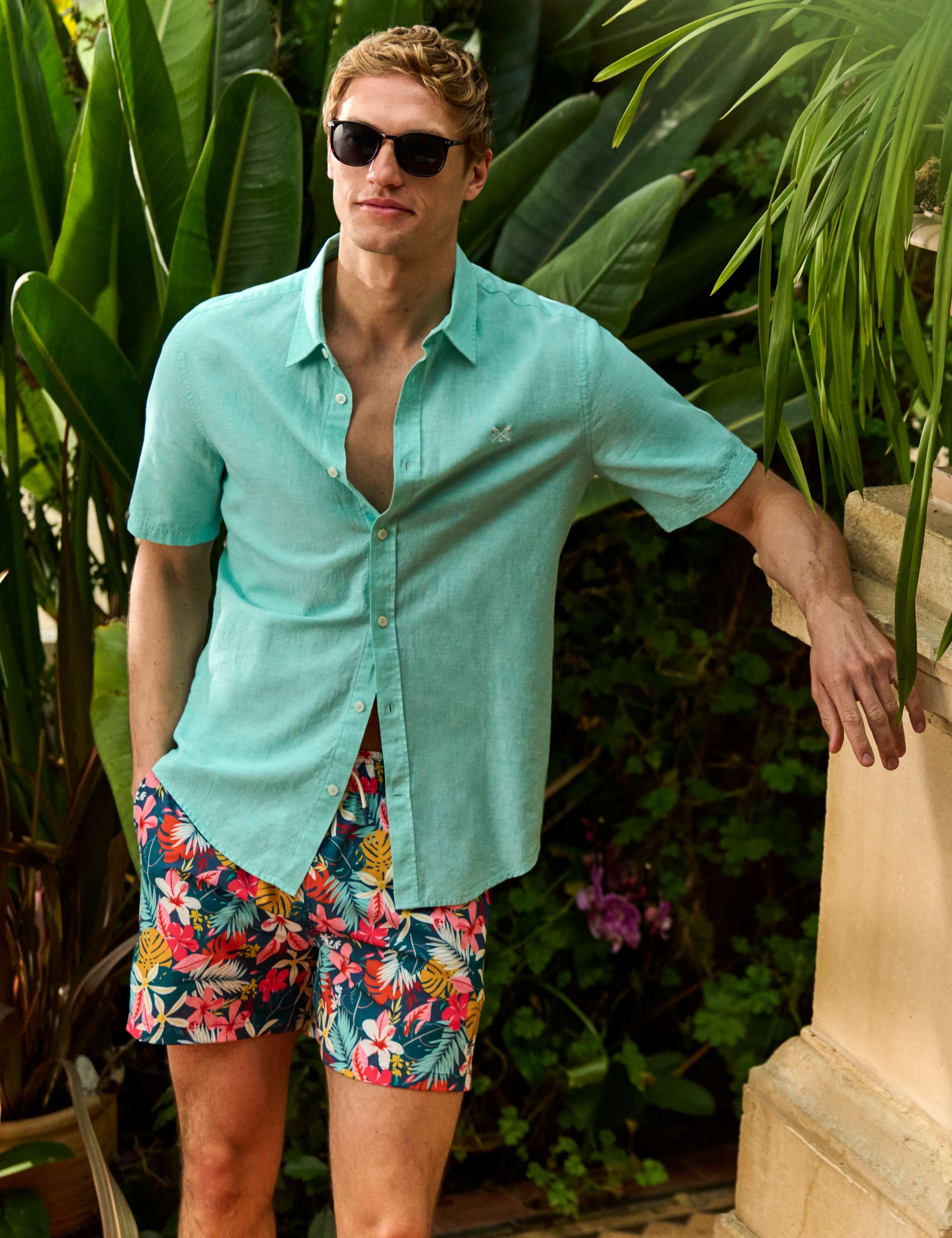 Regular Fit Linen and Cotton Short Sleeve Shirt 1 of 5