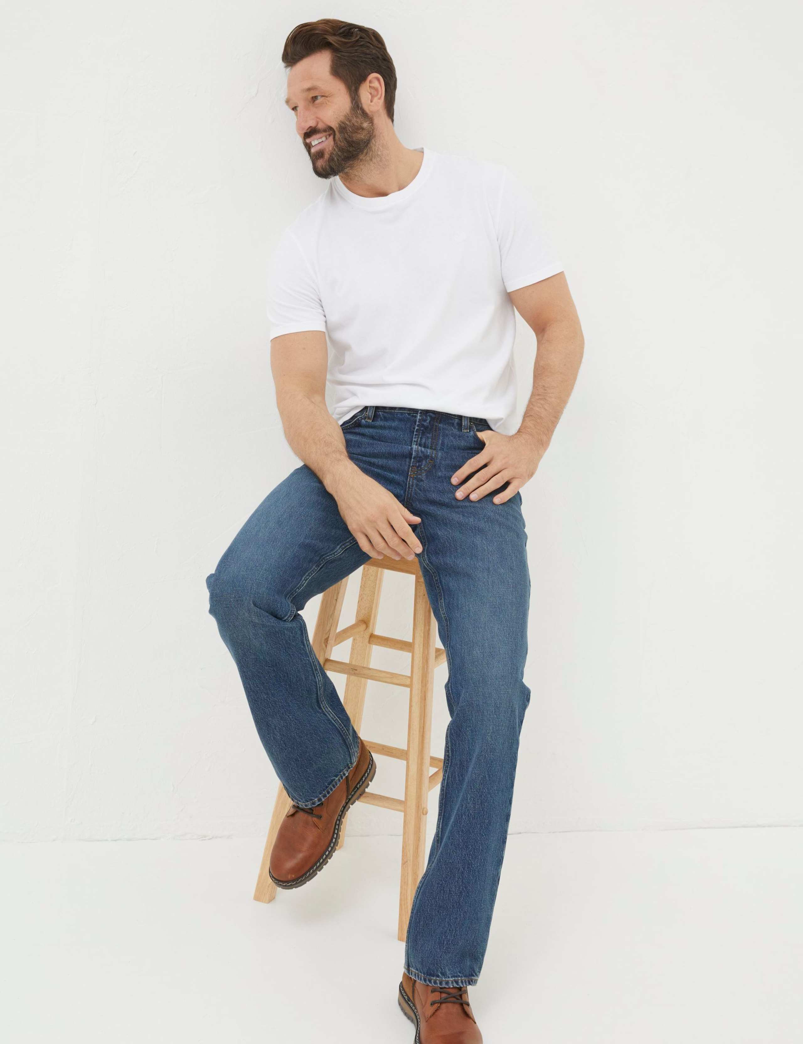 Regular Fit 5 Pocket Bootcut Jeans 4 of 4