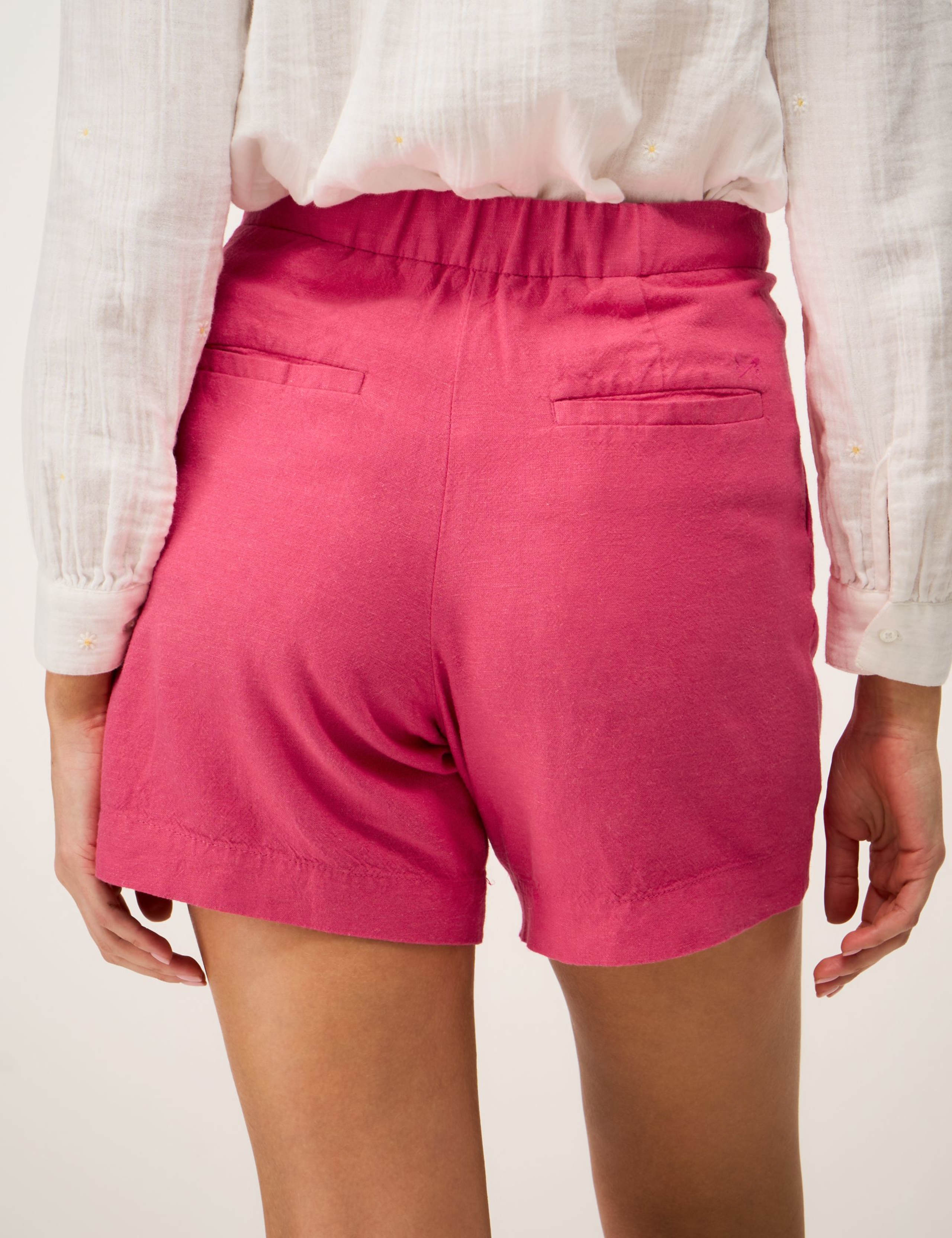 Linen Rich Shorts 4 of 5