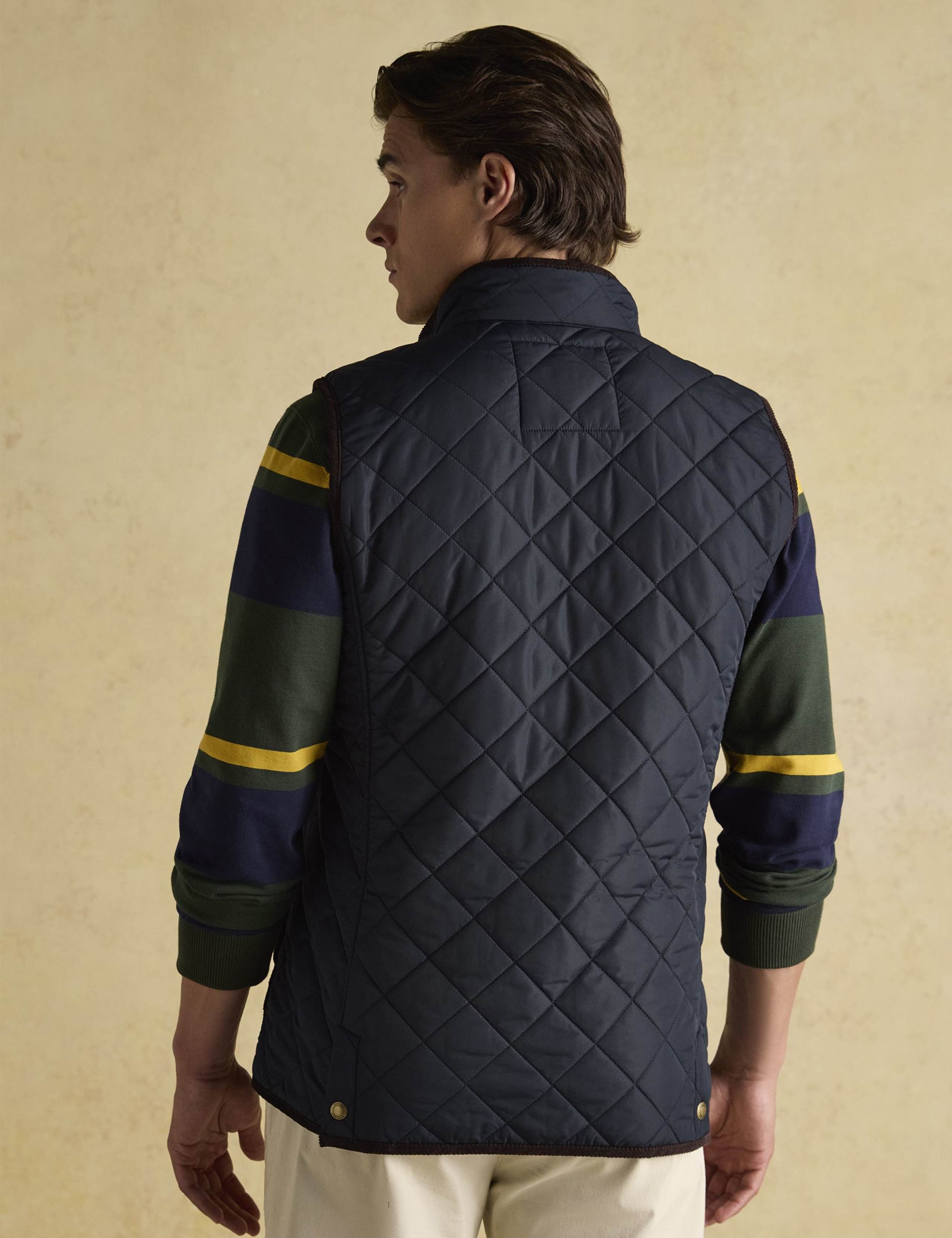 Quilted Gilet 4 of 7