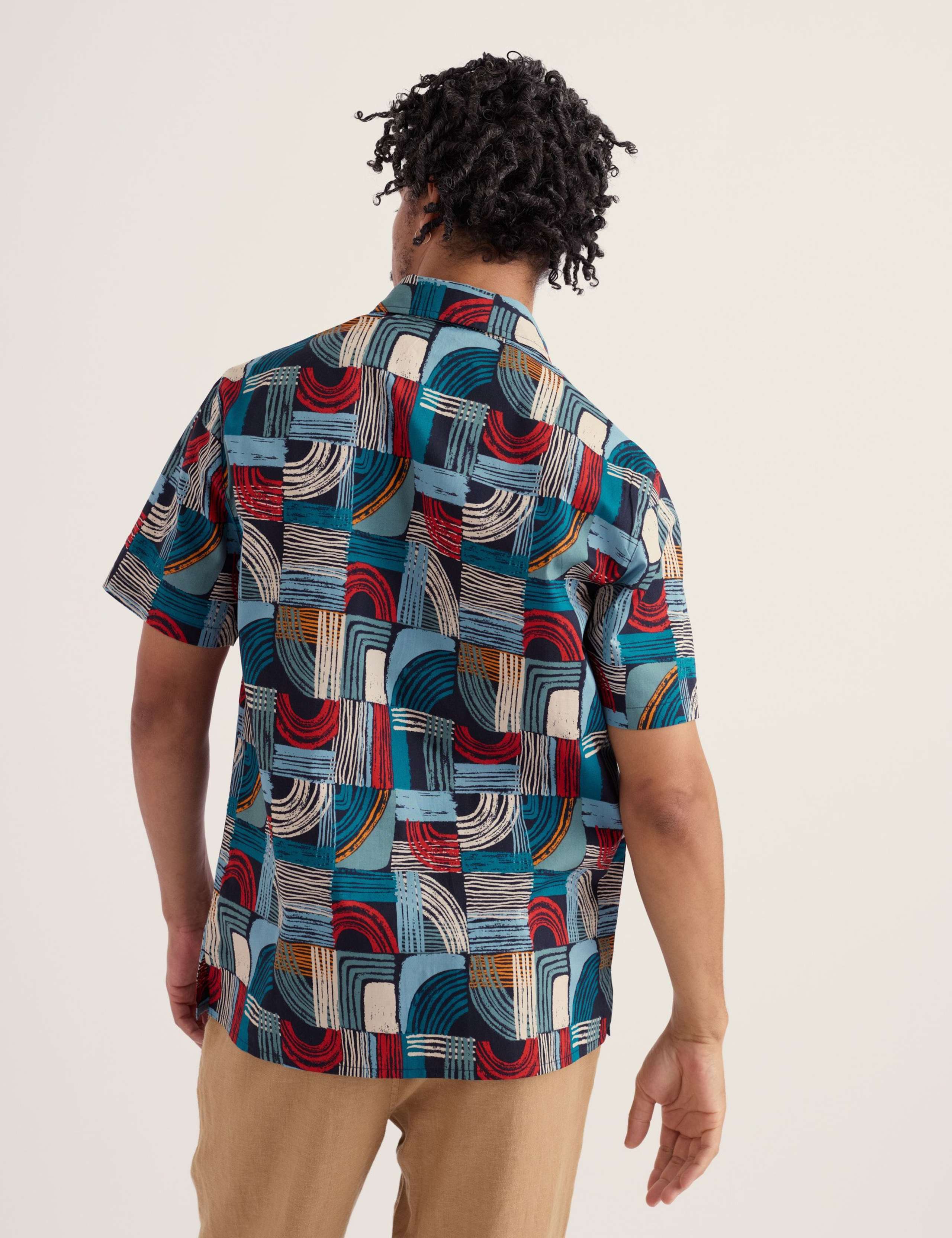 Regular Fit Geometric Short Sleeve Shirt 4 of 5
