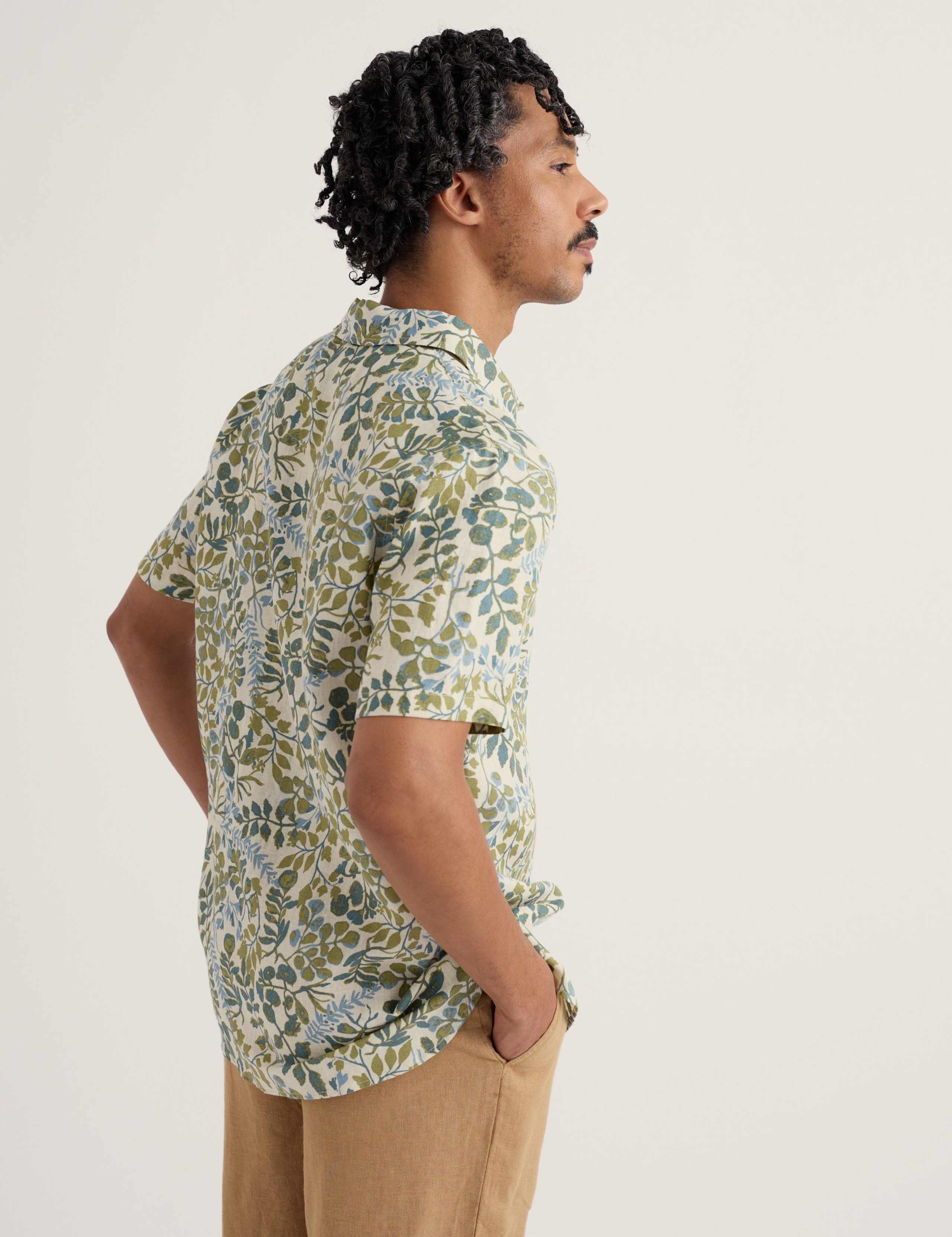 Regular Fit Pure Linen Floral Short Sleeve Shirt 4 of 5