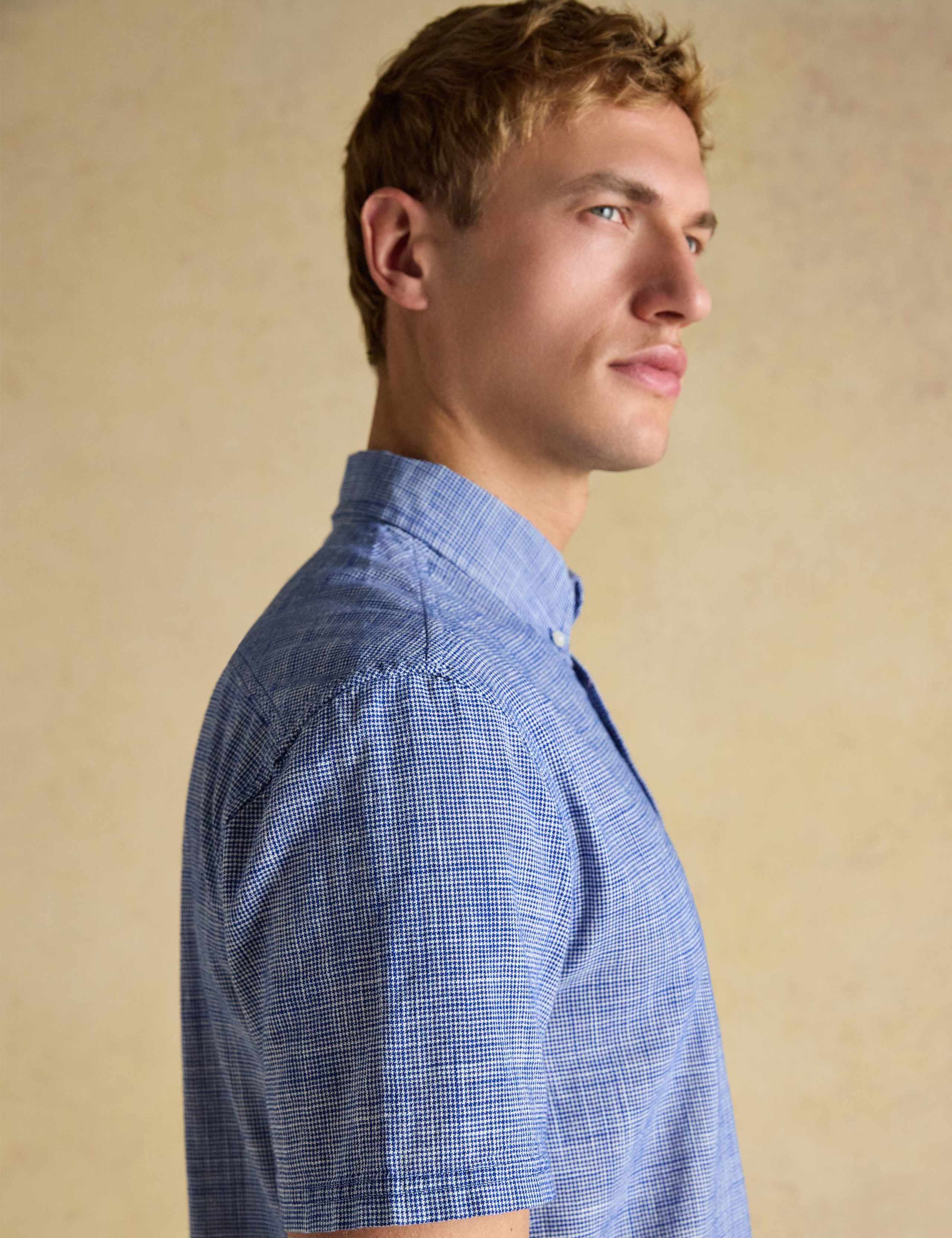 Regular Fit Puppytooth Short Sleeve Shirt 5 of 8