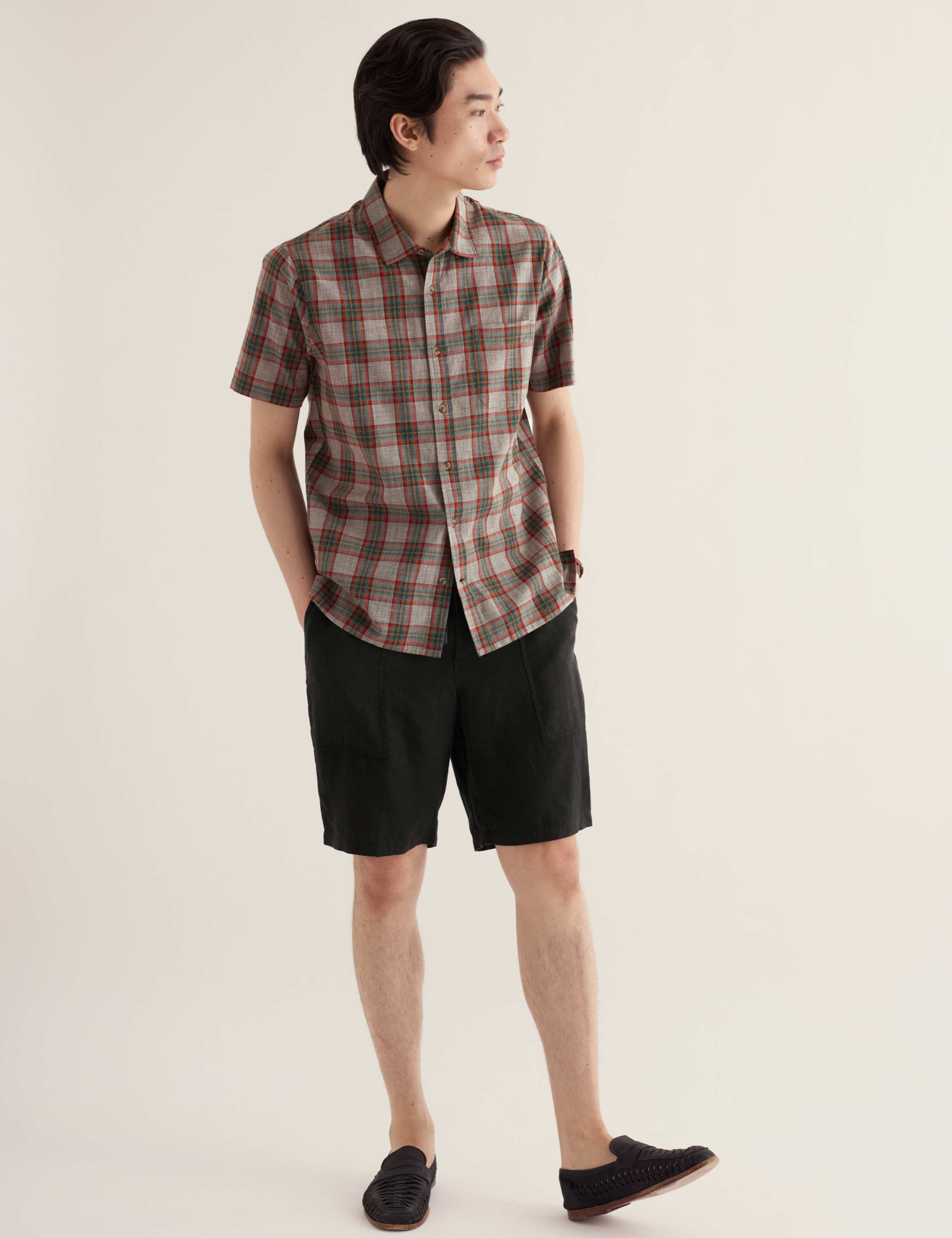 Pure Linen Shorts 1 of 5