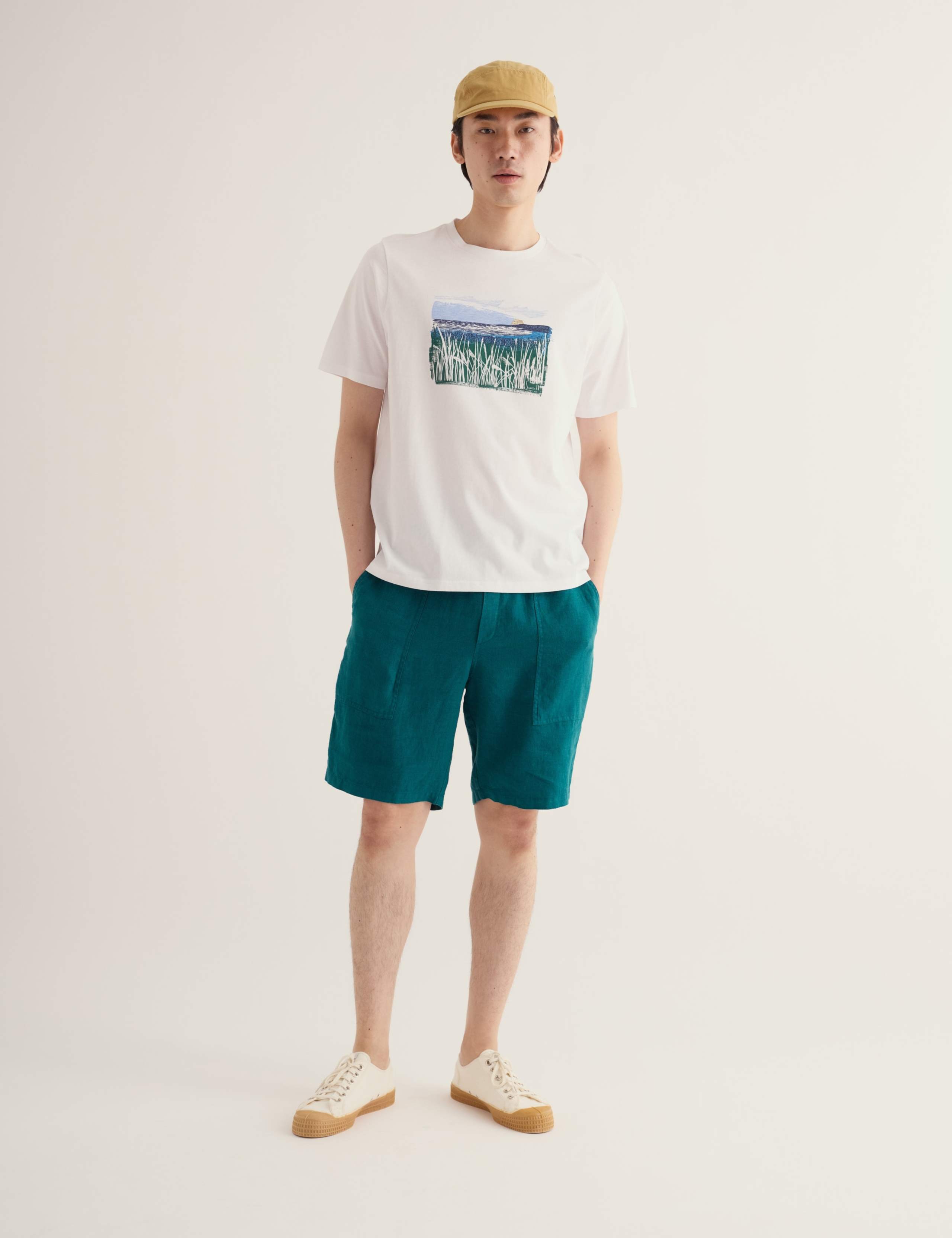 Pure Cotton Sea Graphic Crew Neck T-Shirt 1 of 5