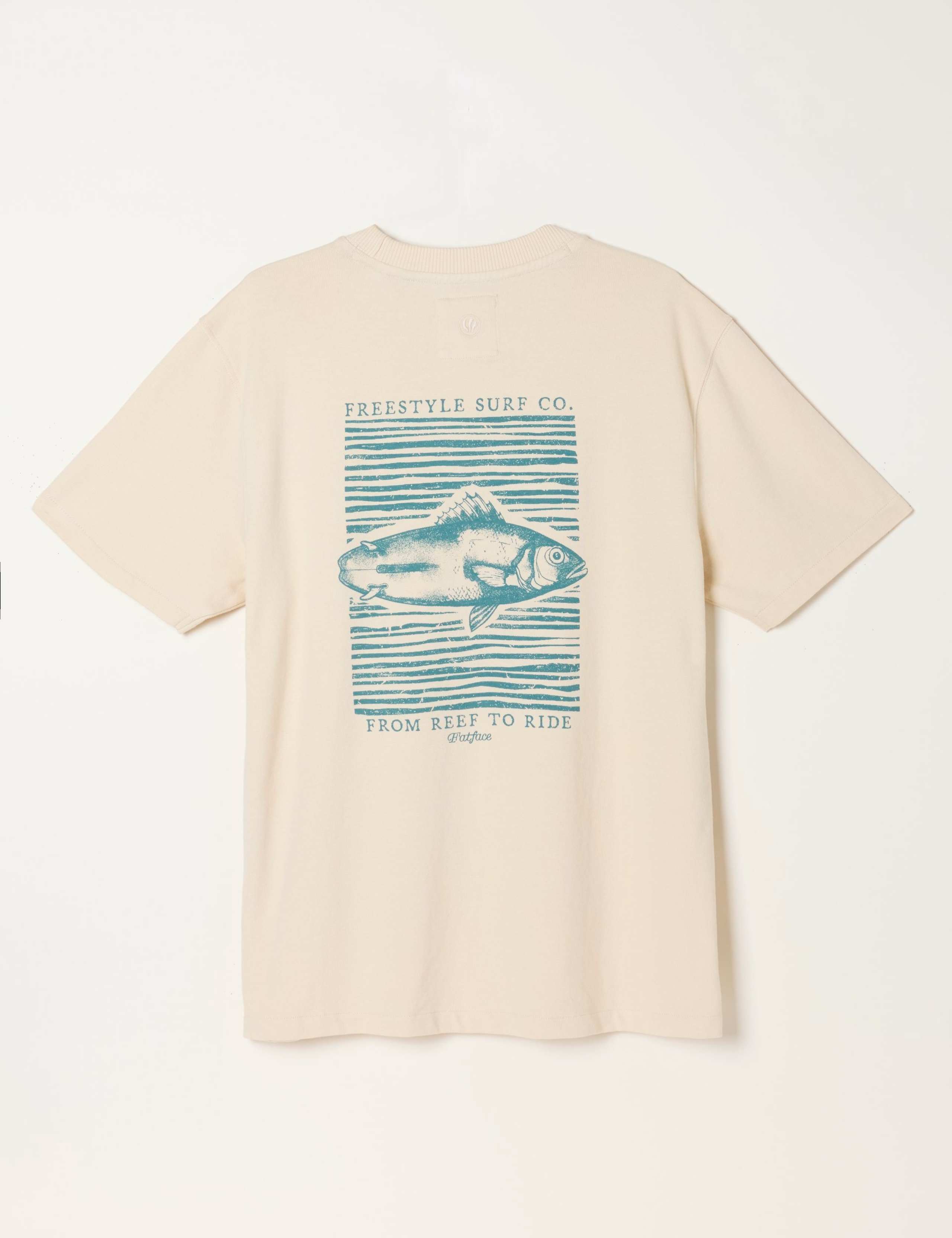 Pure Cotton Surf Back Graphic T-Shirt 7 of 7